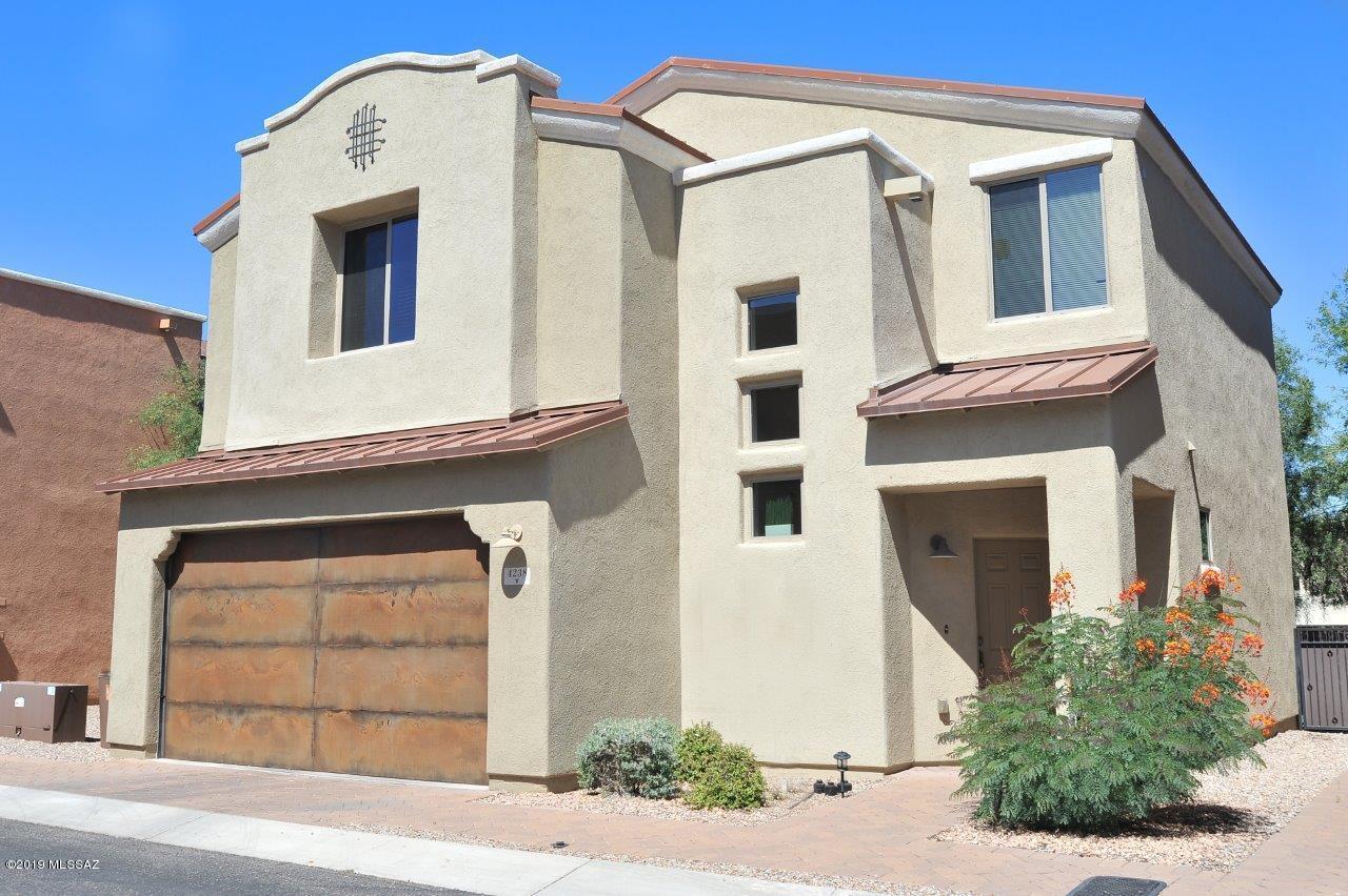 River Walk (1-140) - Residential