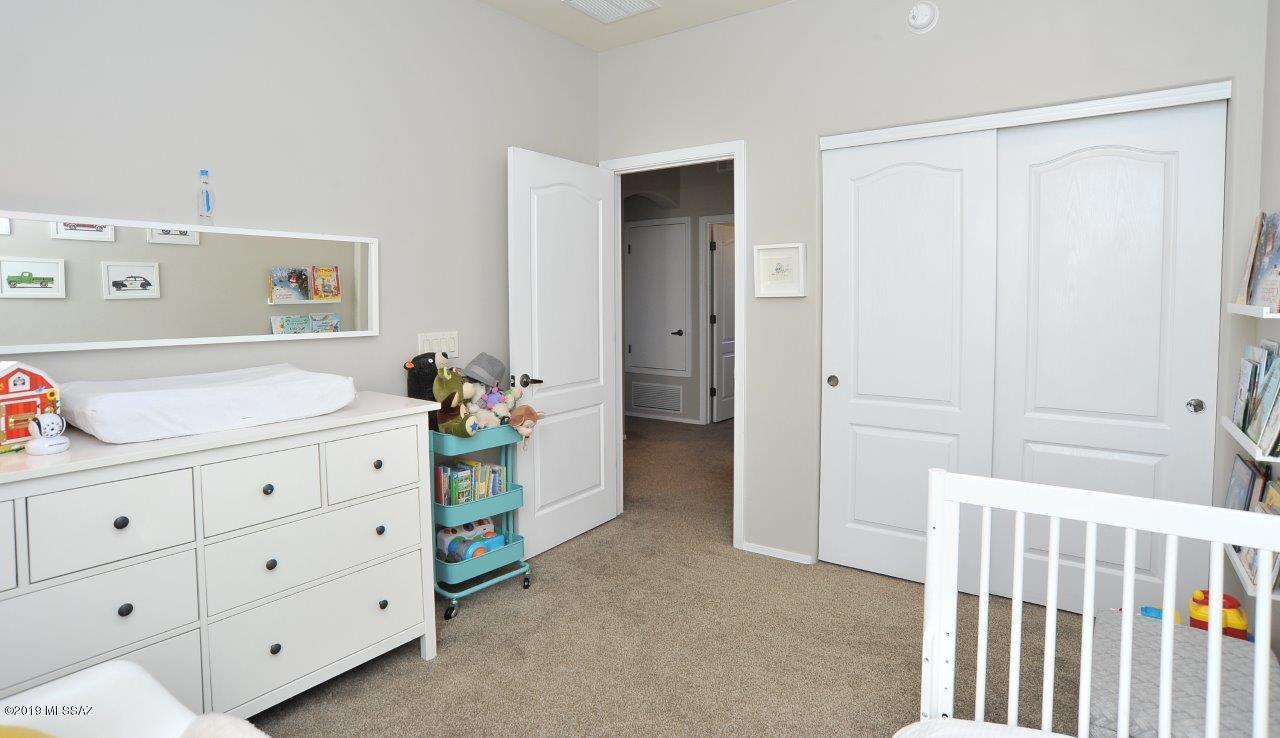 River Walk (1-140) - Residential
