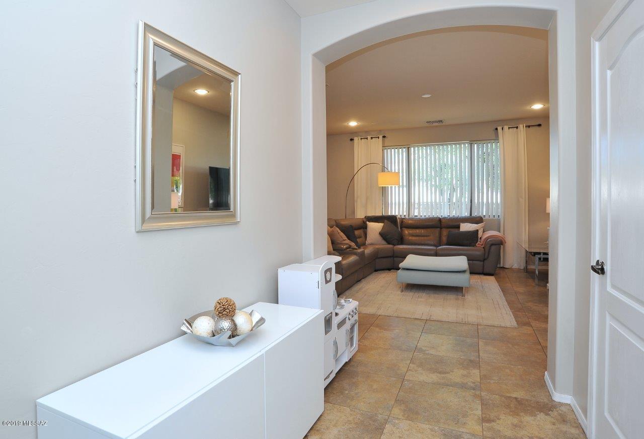 River Walk (1-140) - Residential