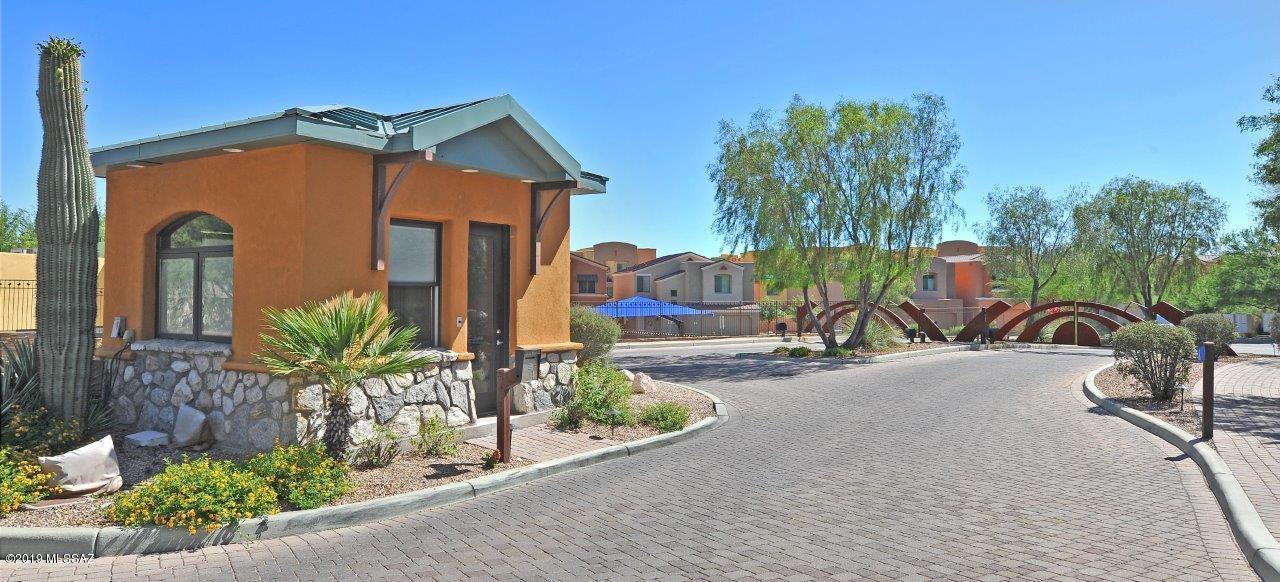 River Walk (1-140) - Residential