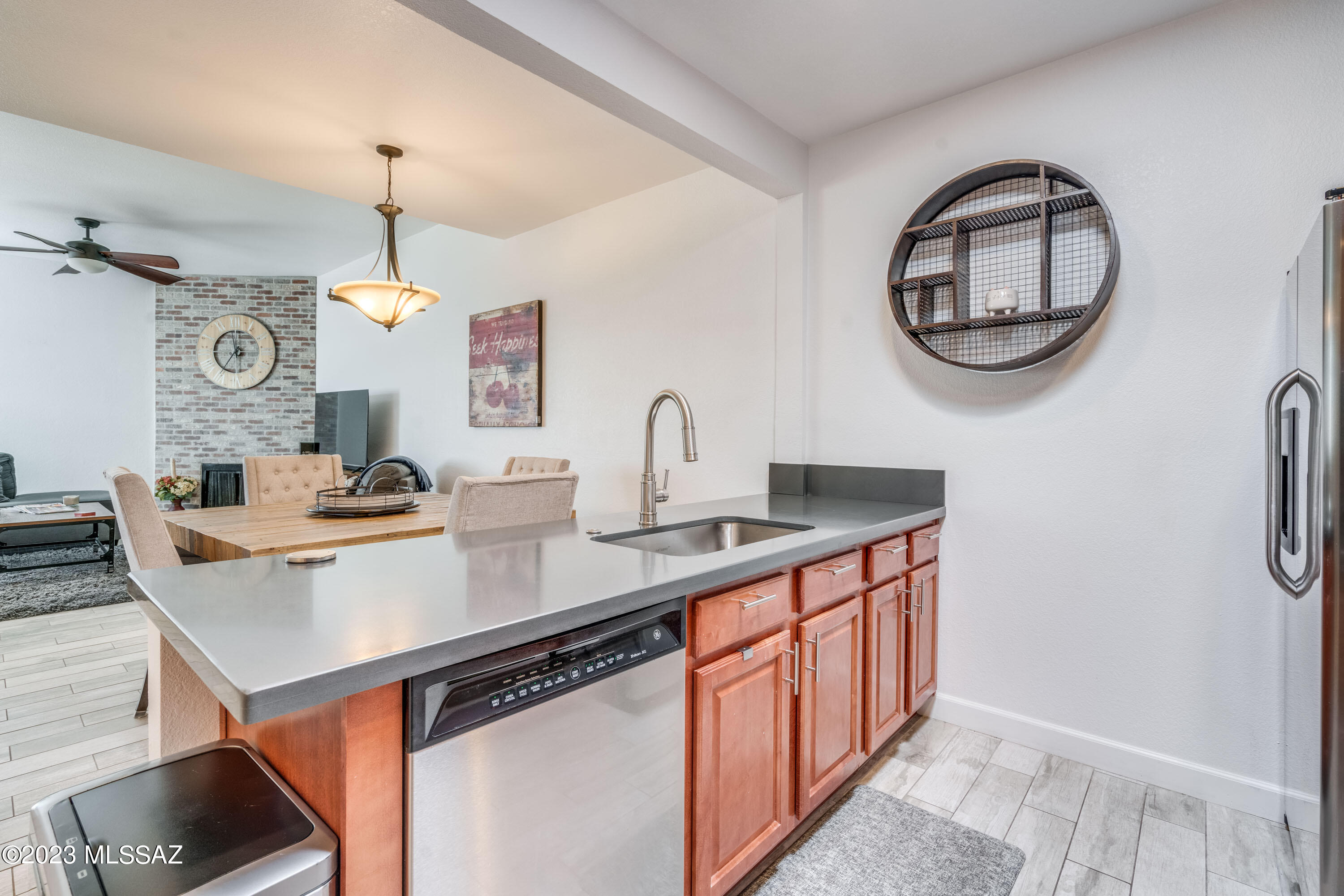 Reflections in the Catalina Condominium - Residential