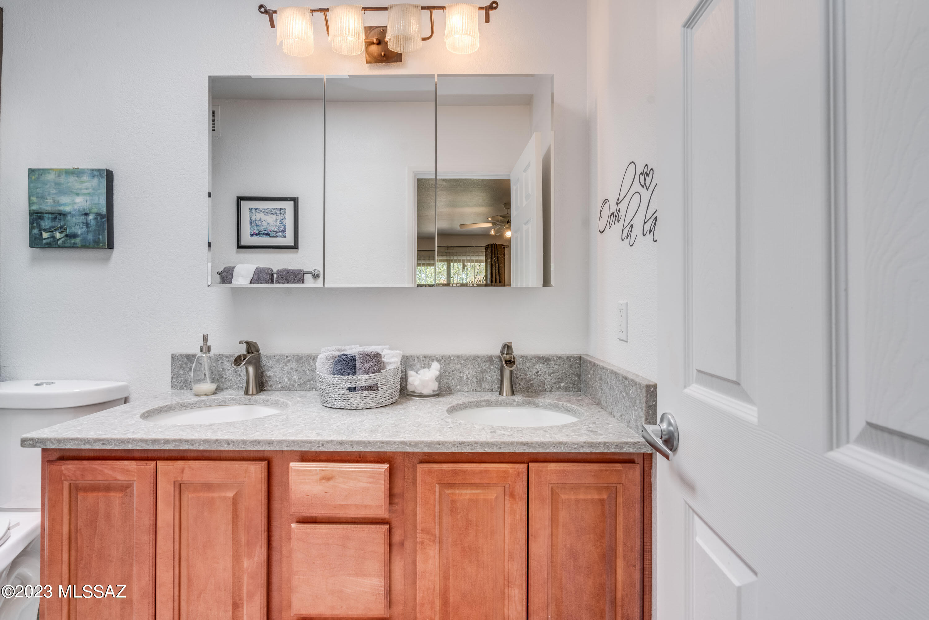 Reflections in the Catalina Condominium - Residential