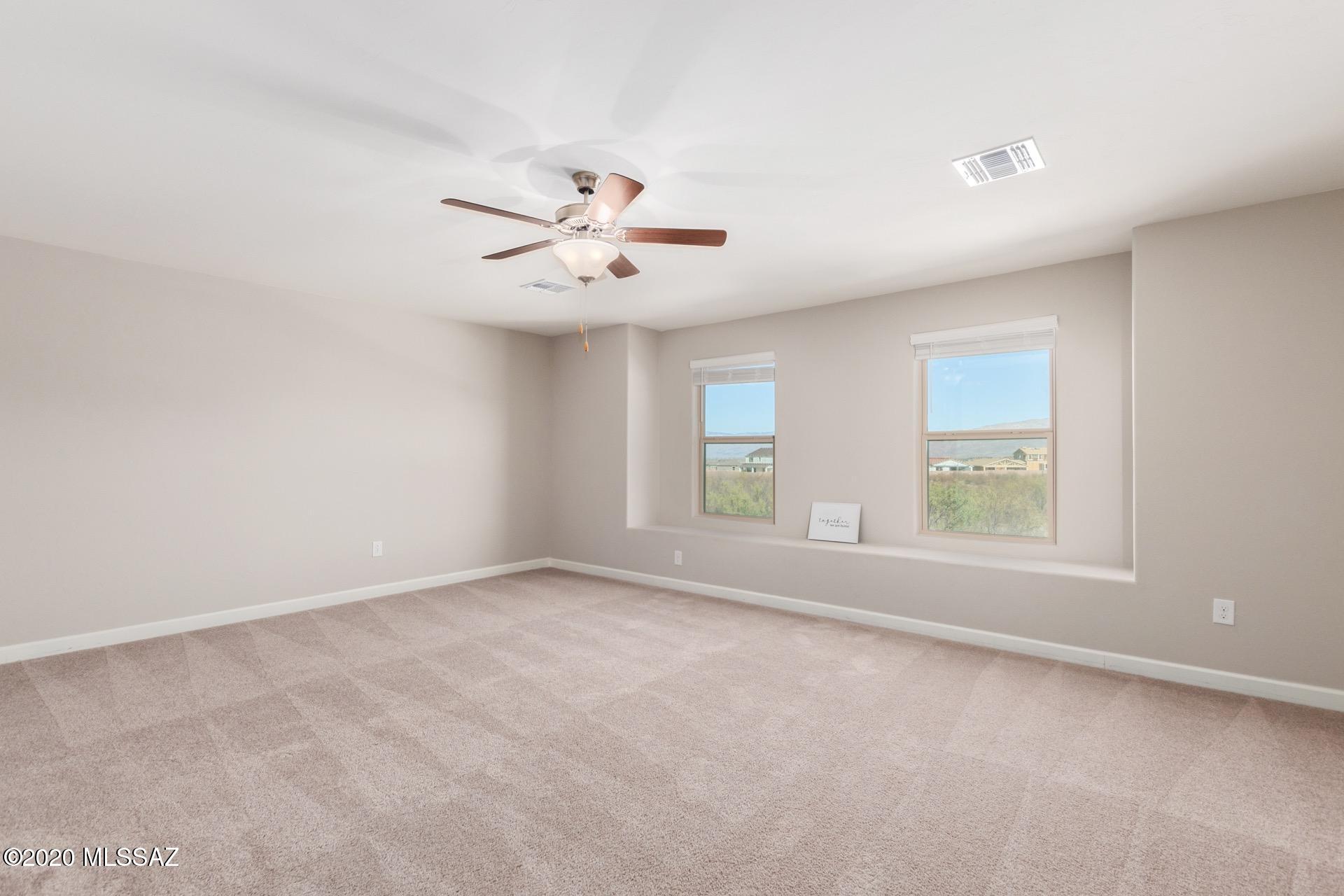 Vista Del Lago Norte SQ20140780198 - Residential