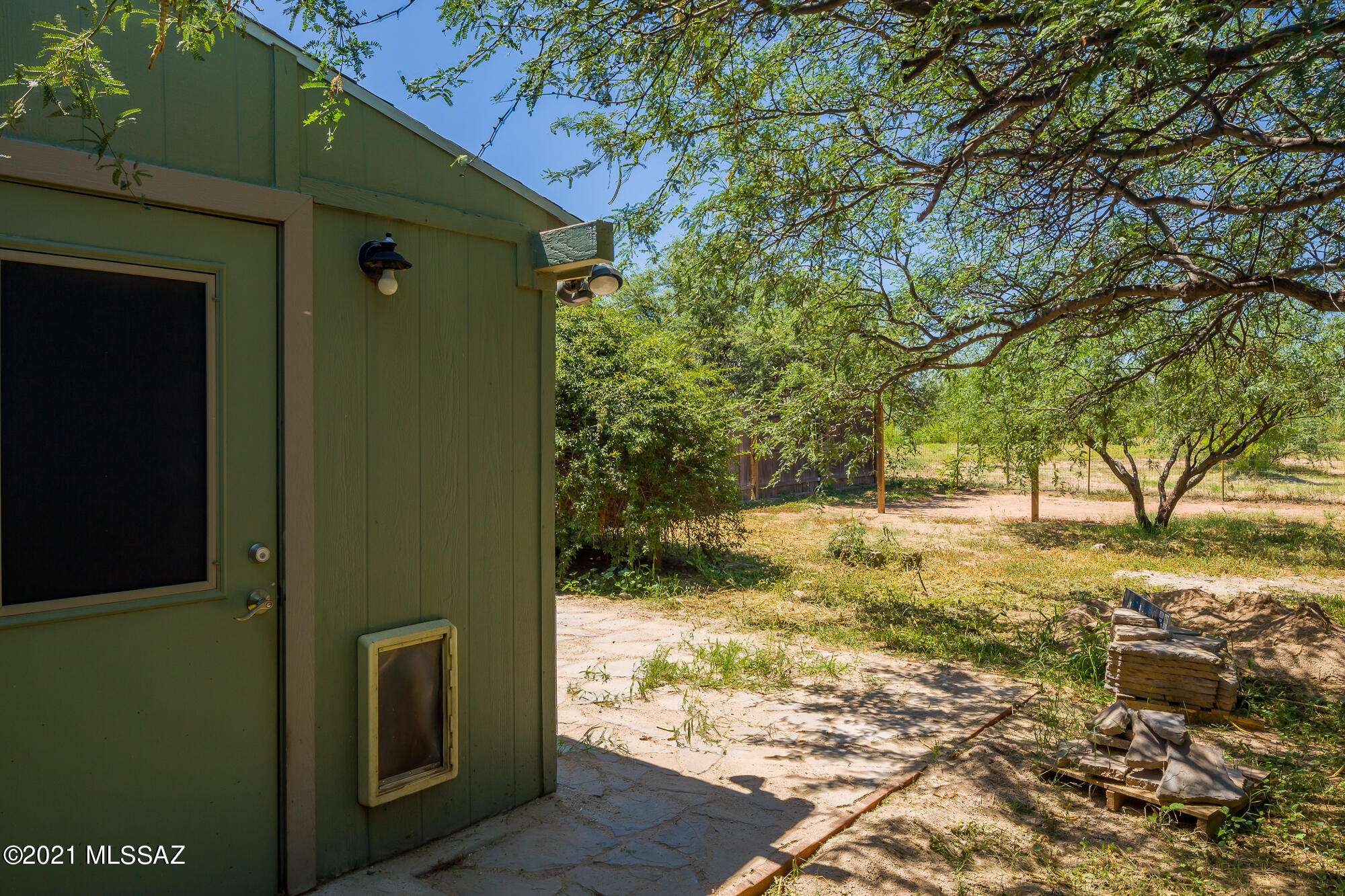 Mescal Lakes - Residential