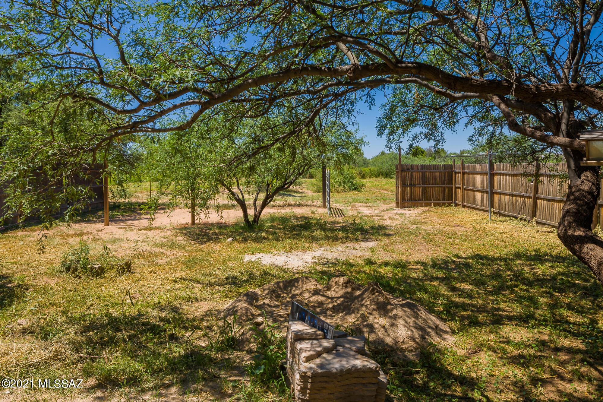 Mescal Lakes - Residential