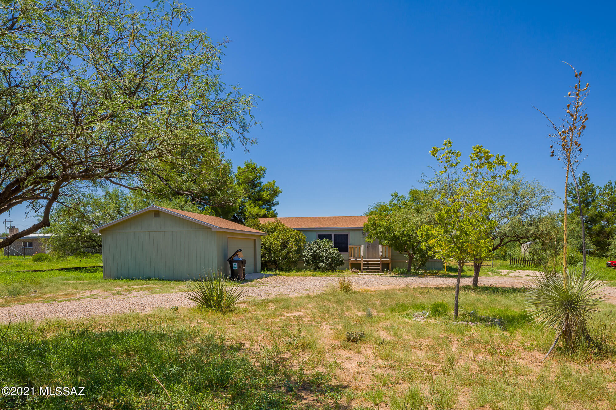 Mescal Lakes - Residential
