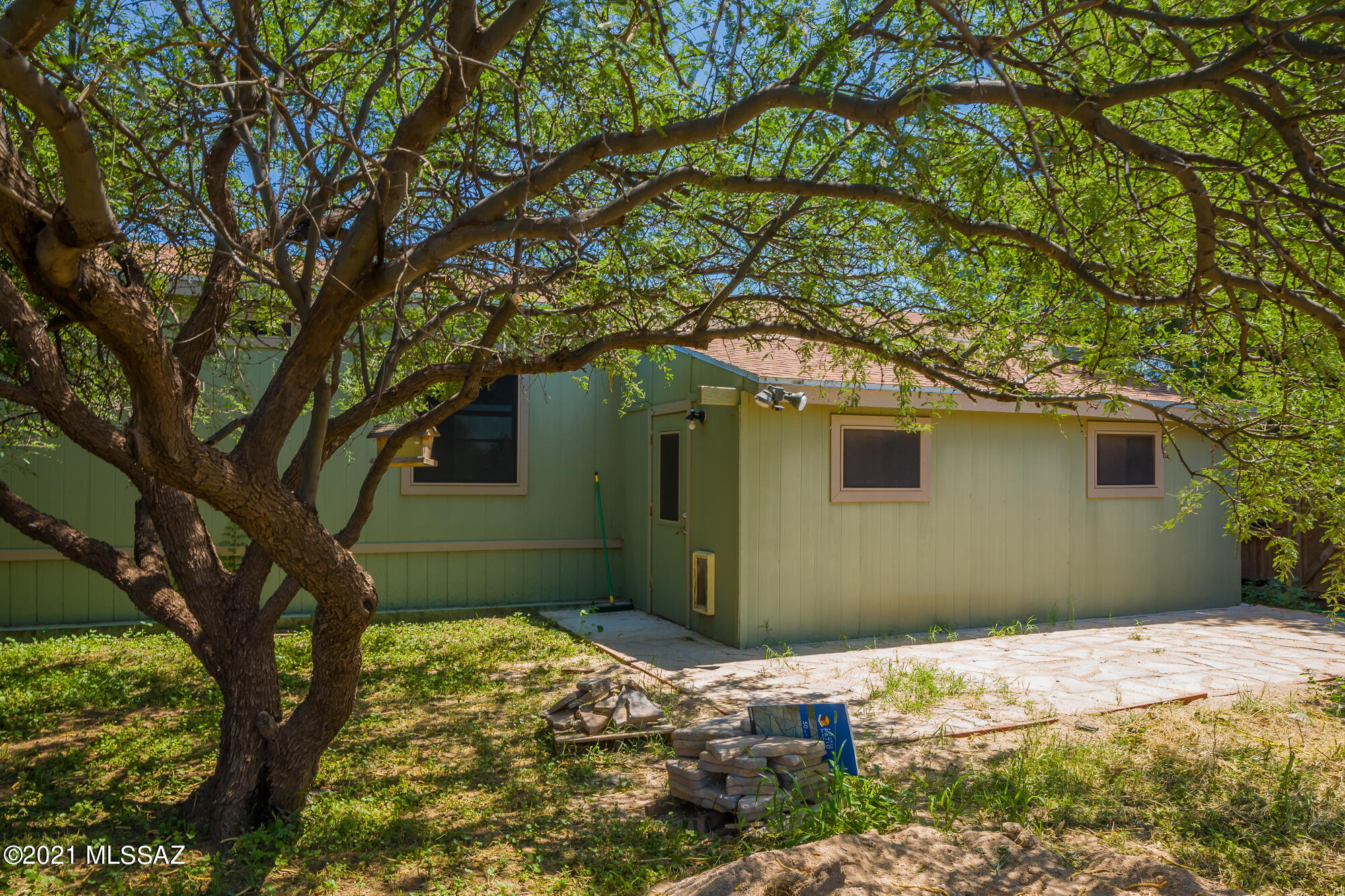 Mescal Lakes - Residential