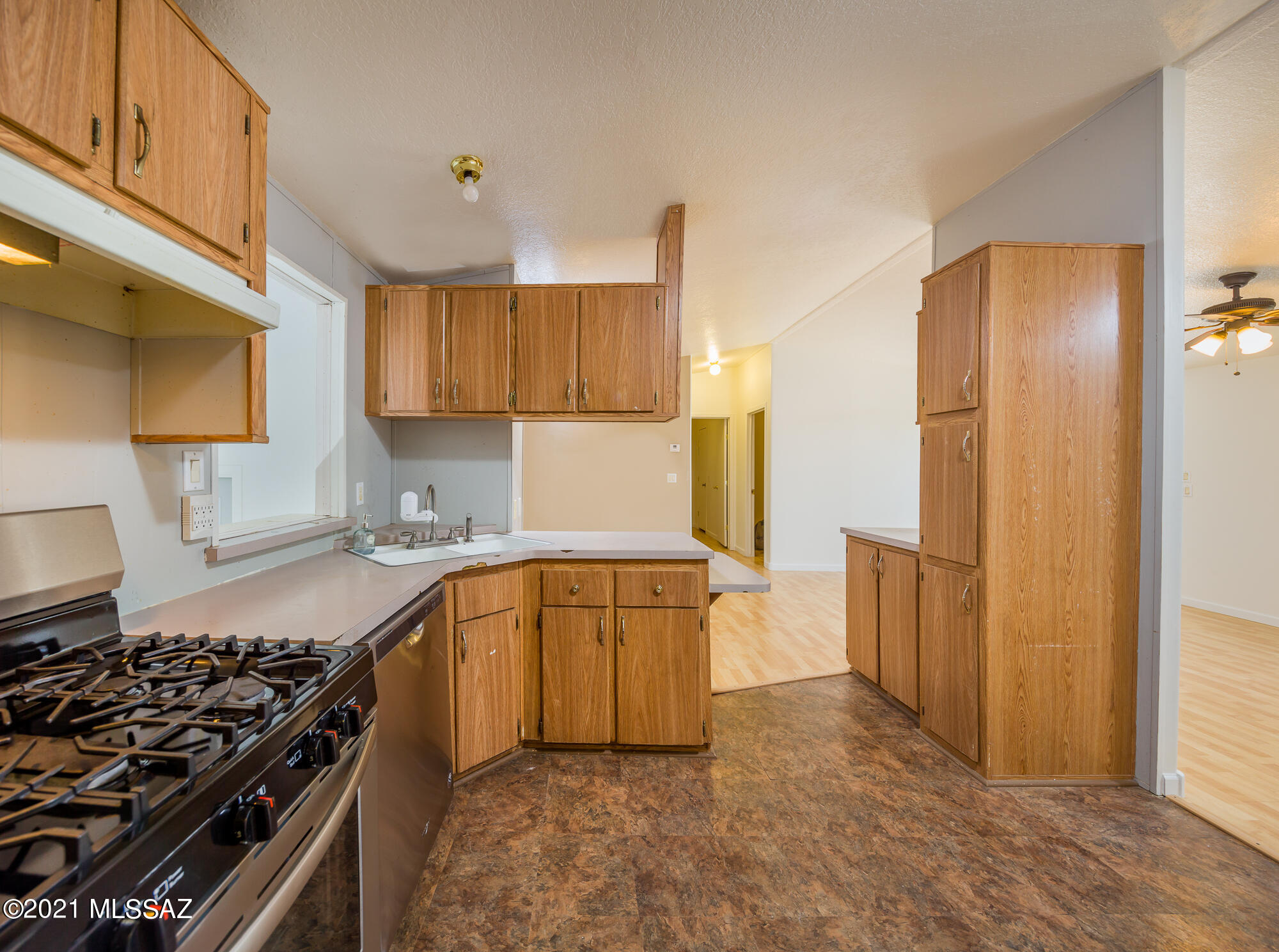 Mescal Lakes - Residential