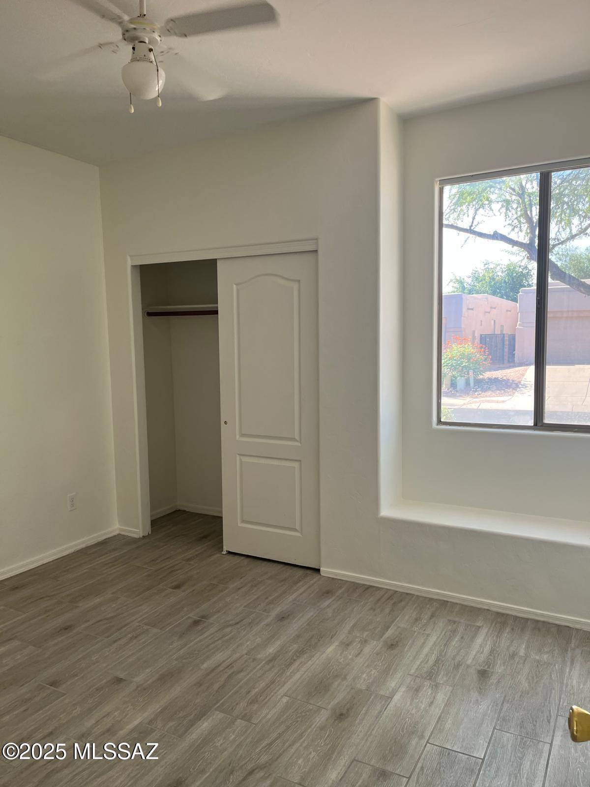 Rancho Esperero (1-343) - Residential Lease