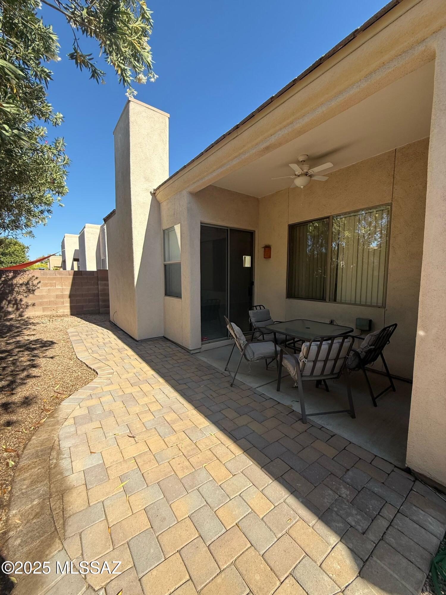 Rancho Esperero (1-343) - Residential Lease