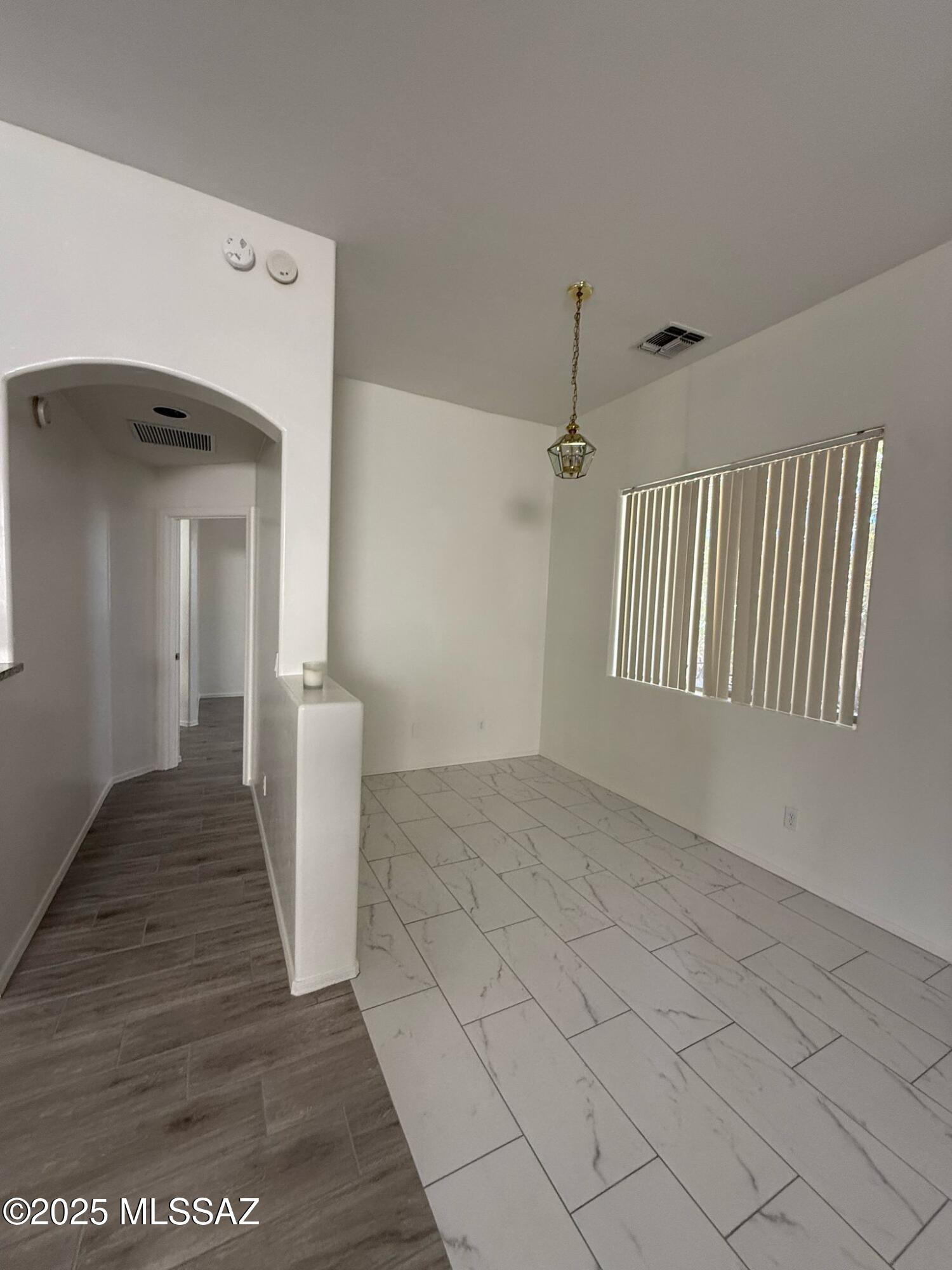 Rancho Esperero (1-343) - Residential Lease