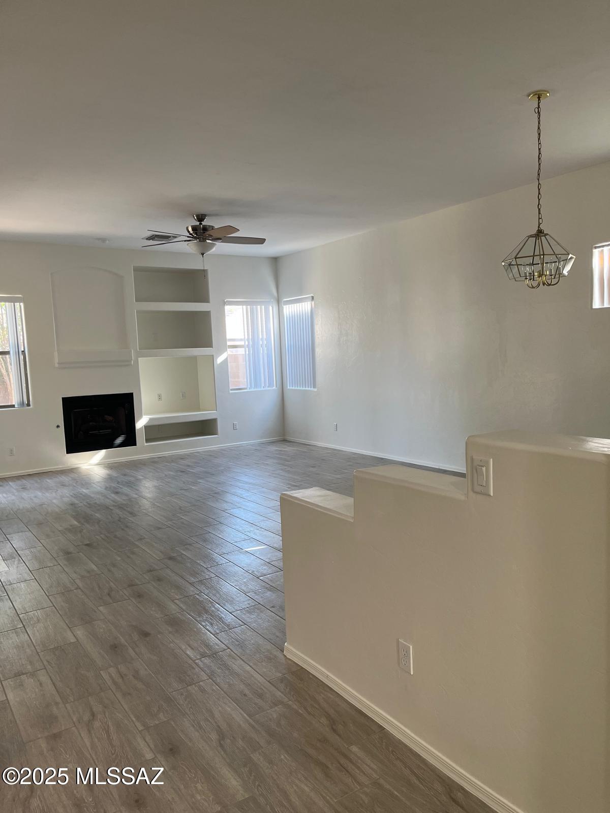 Rancho Esperero (1-343) - Residential Lease