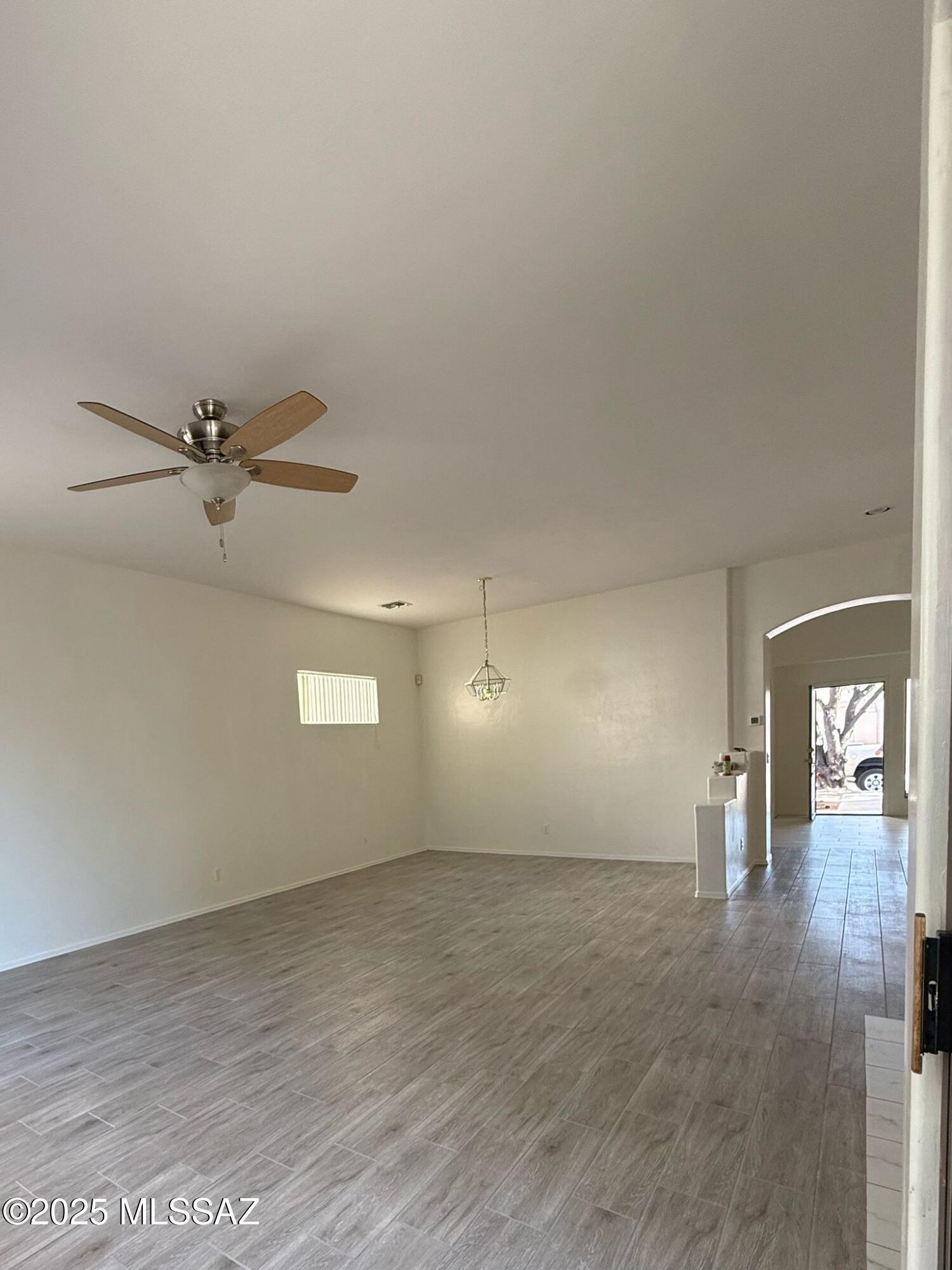 Rancho Esperero (1-343) - Residential Lease