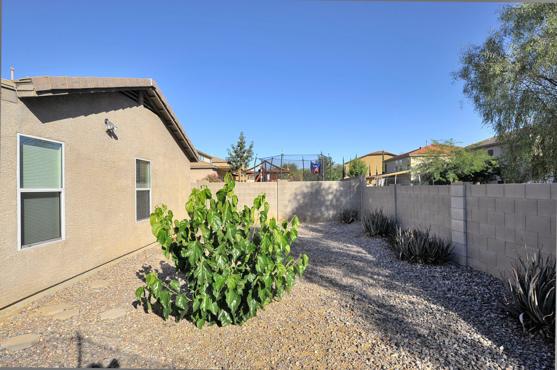 Hartman Vistas-(1-353) - Residential Lease