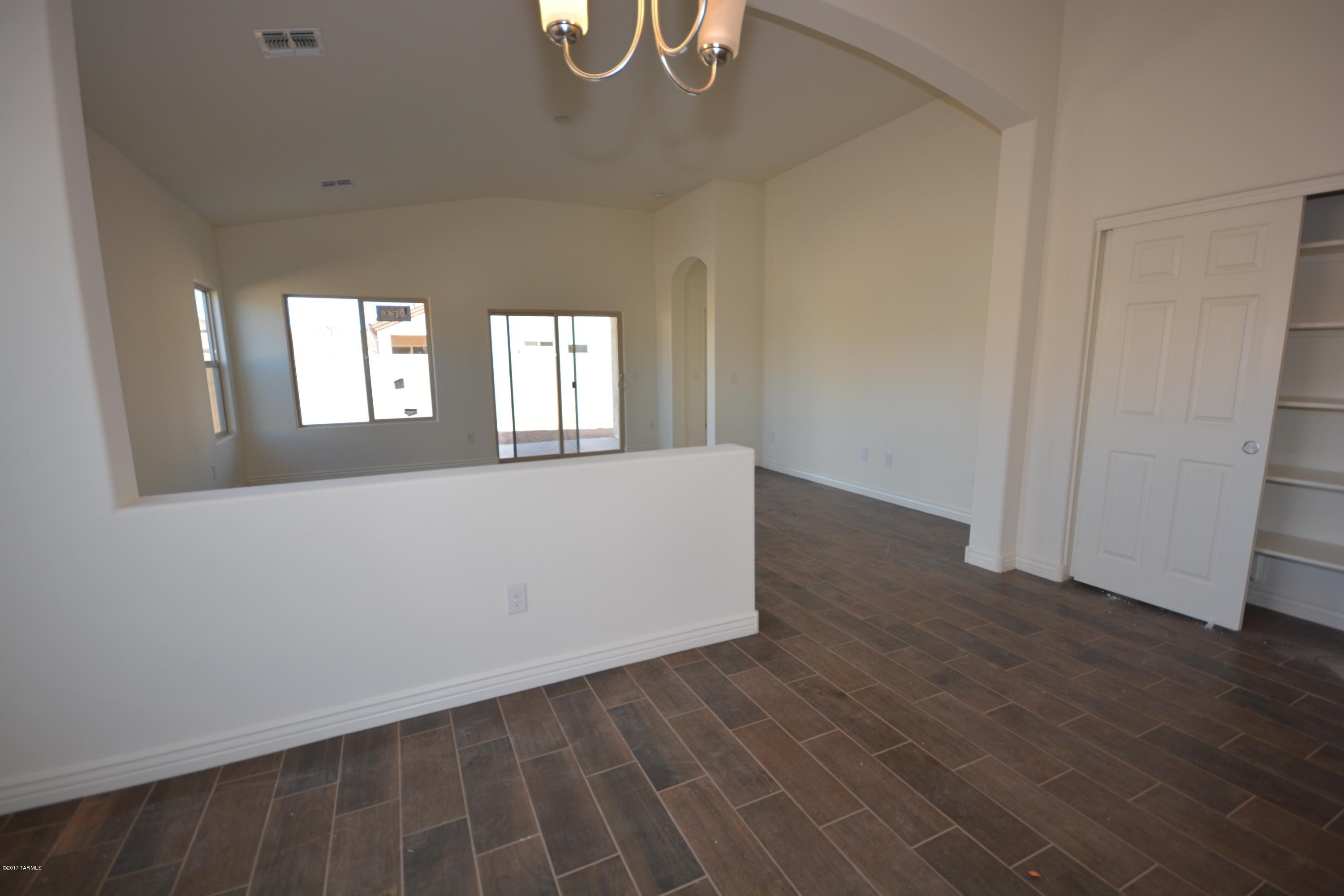 Saguaro Springs Block 4 (400-611) - Residential