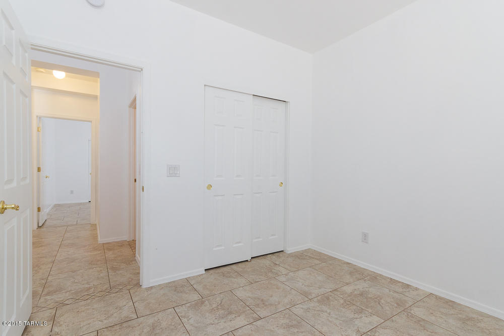 Black Horse (1-411) - Residential