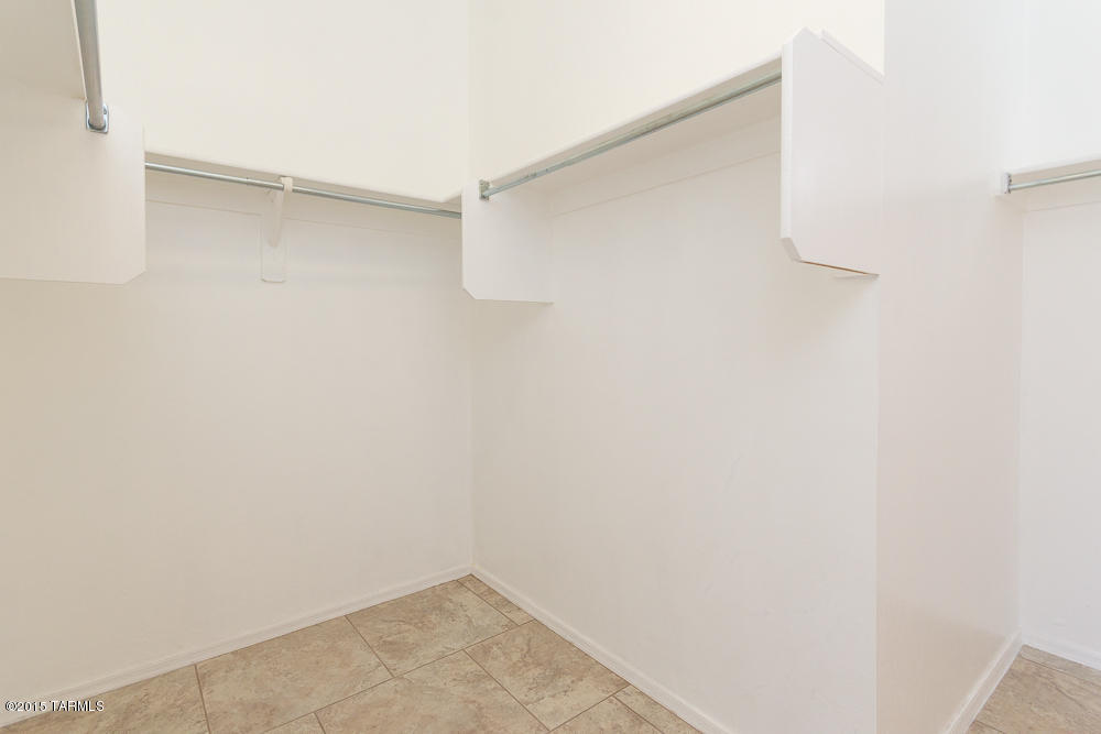 Black Horse (1-411) - Residential
