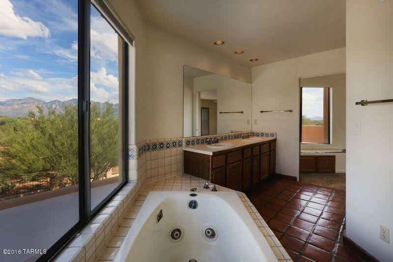 La Cholla Airpark - Residential