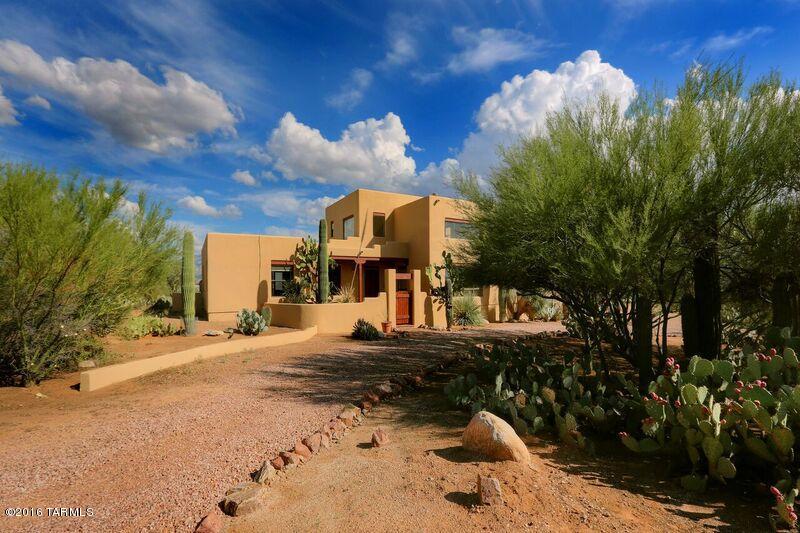 La Cholla Airpark - Residential