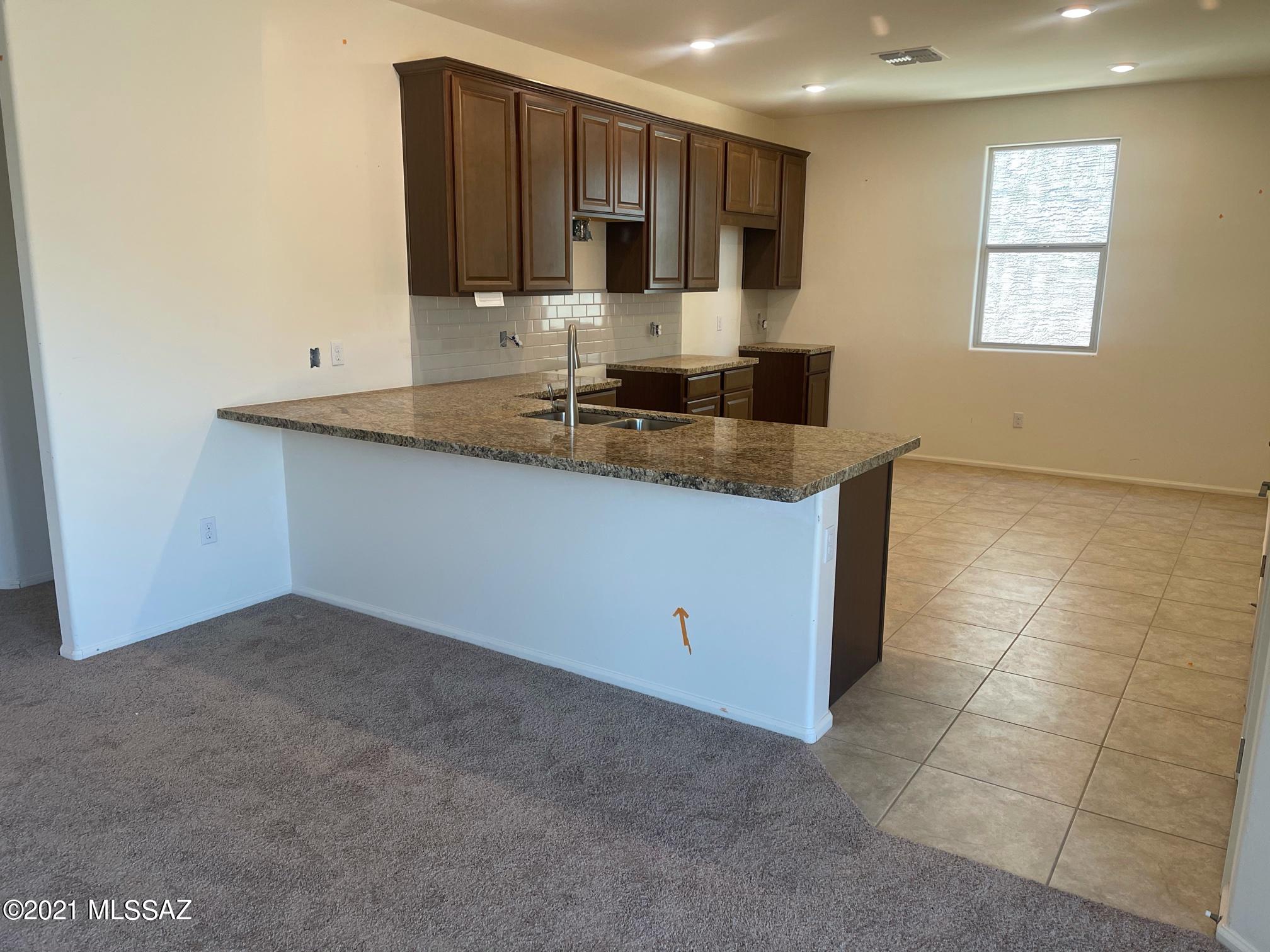 Unsubdivided - Residential Lease