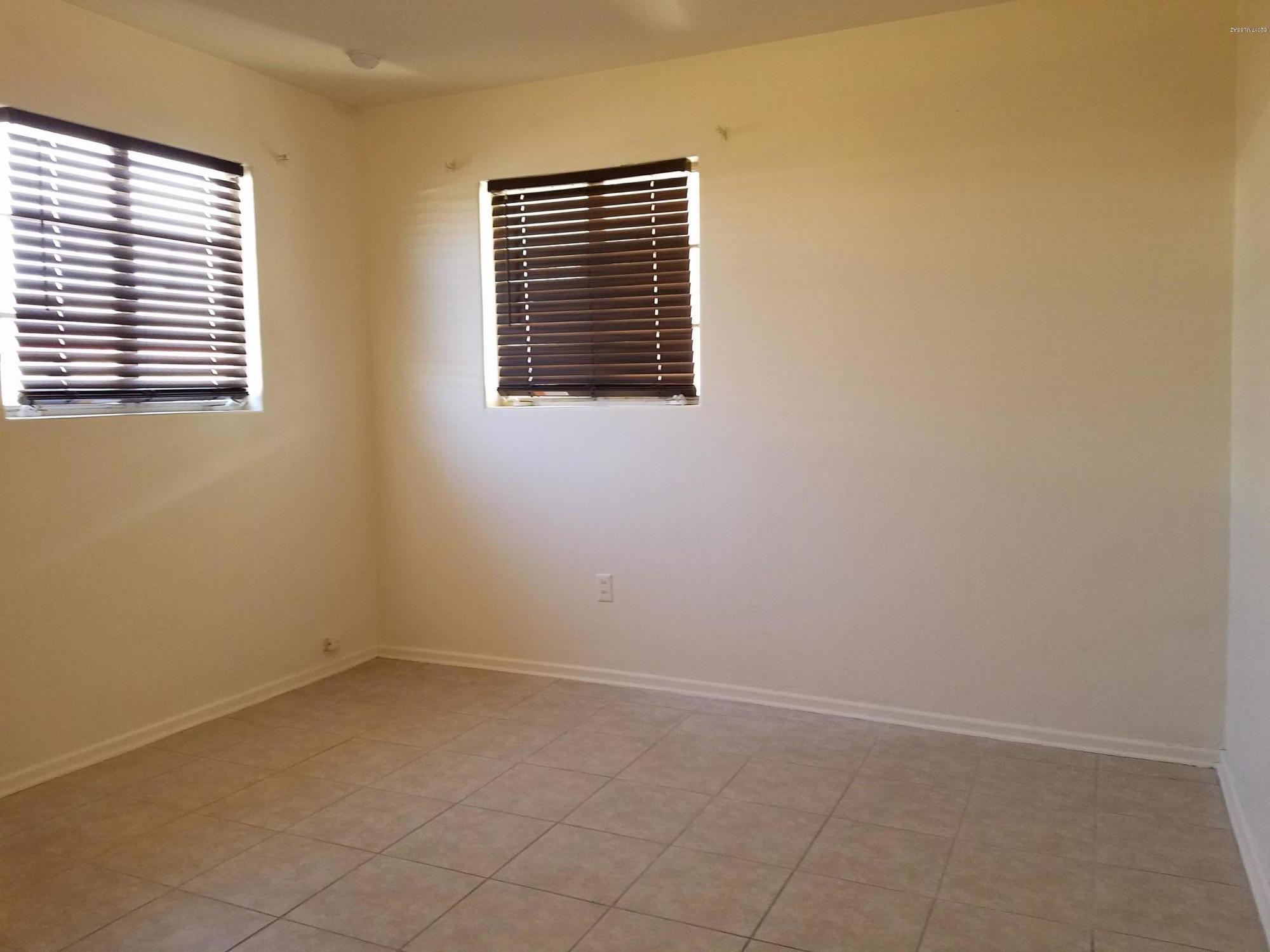 Bellevue Park Townhomes (1-8) - Residential Lease