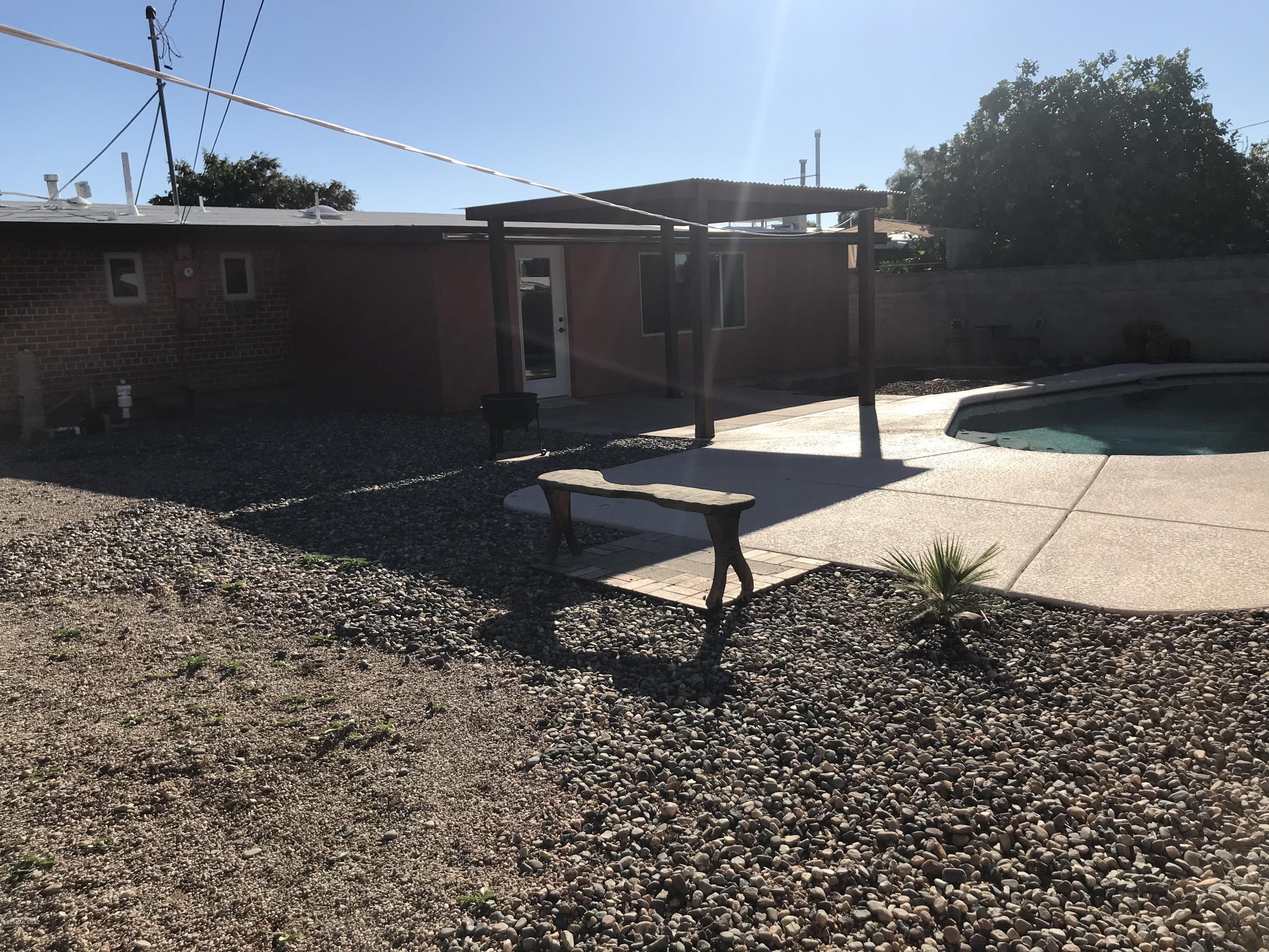 Vista Del Norte - Residential