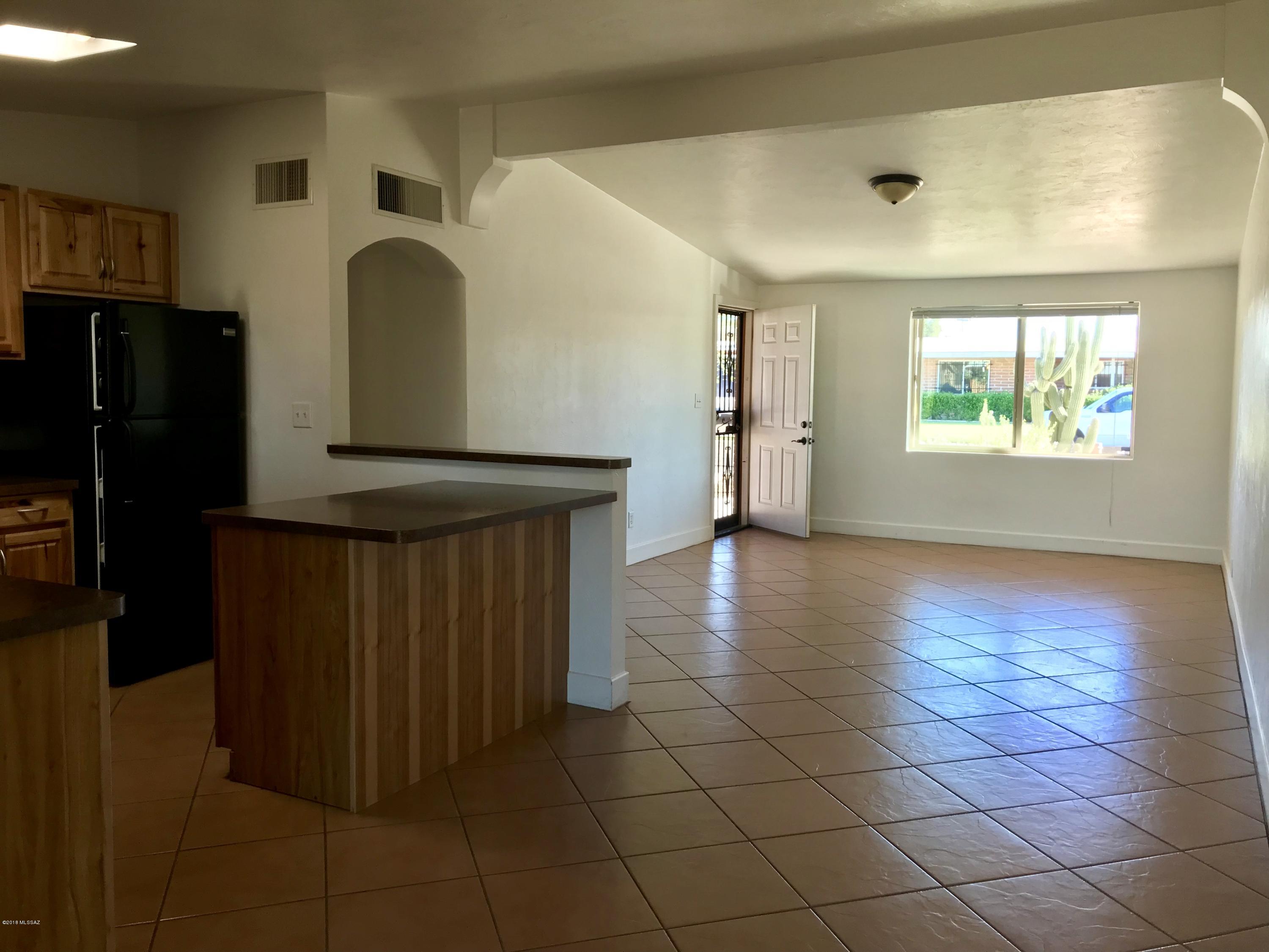 Vista Del Norte - Residential