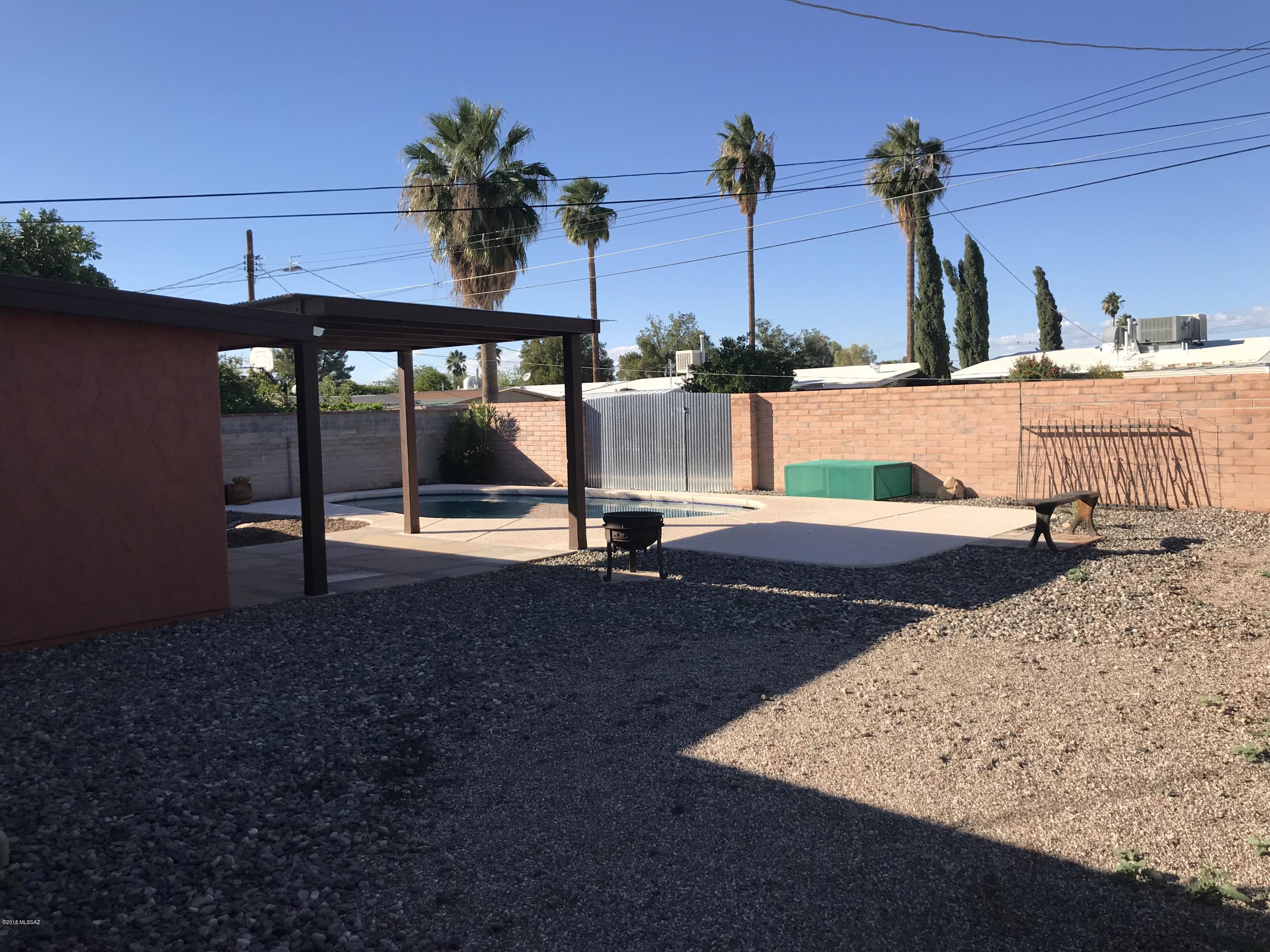 Vista Del Norte - Residential