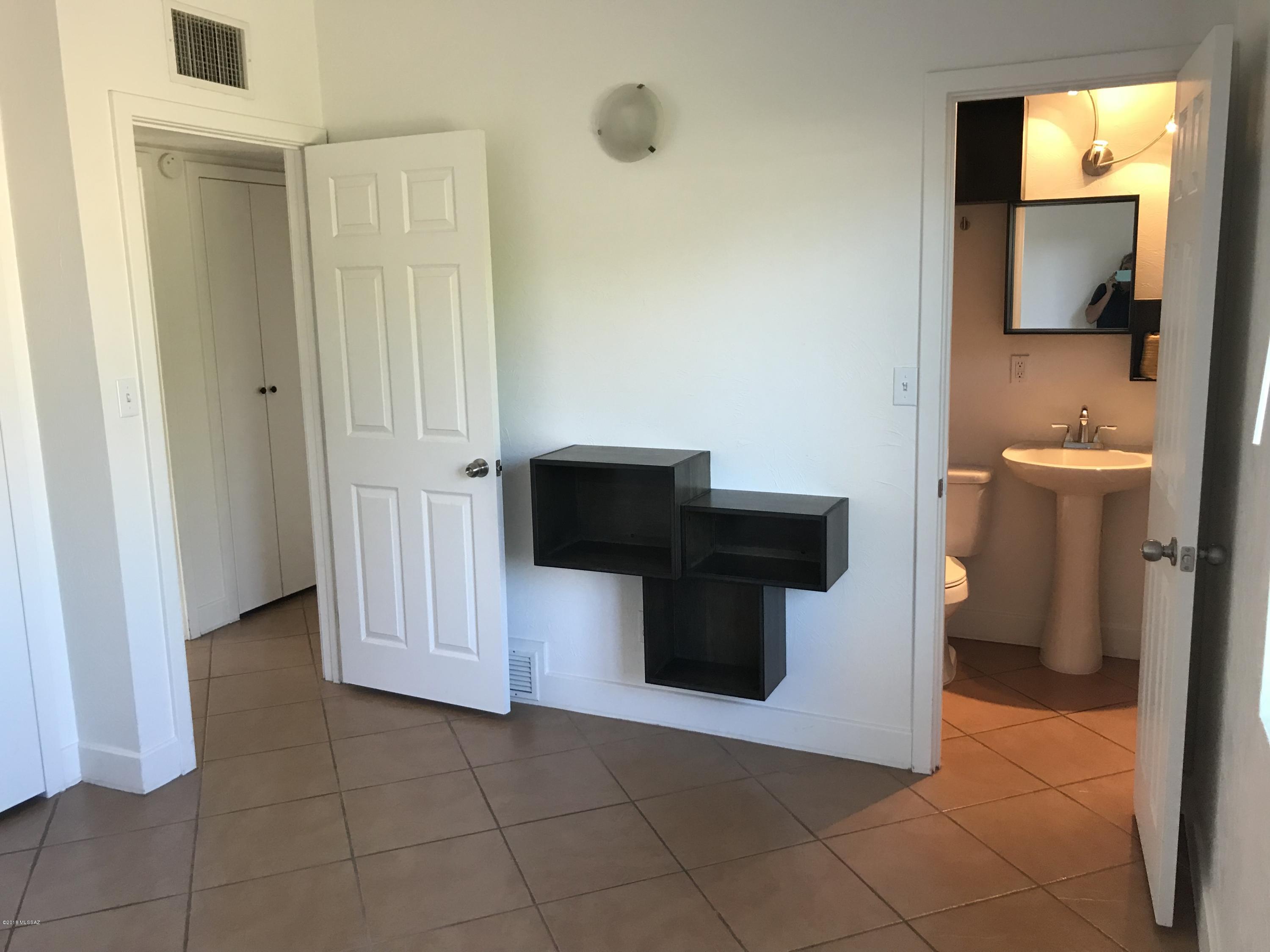 Vista Del Norte - Residential