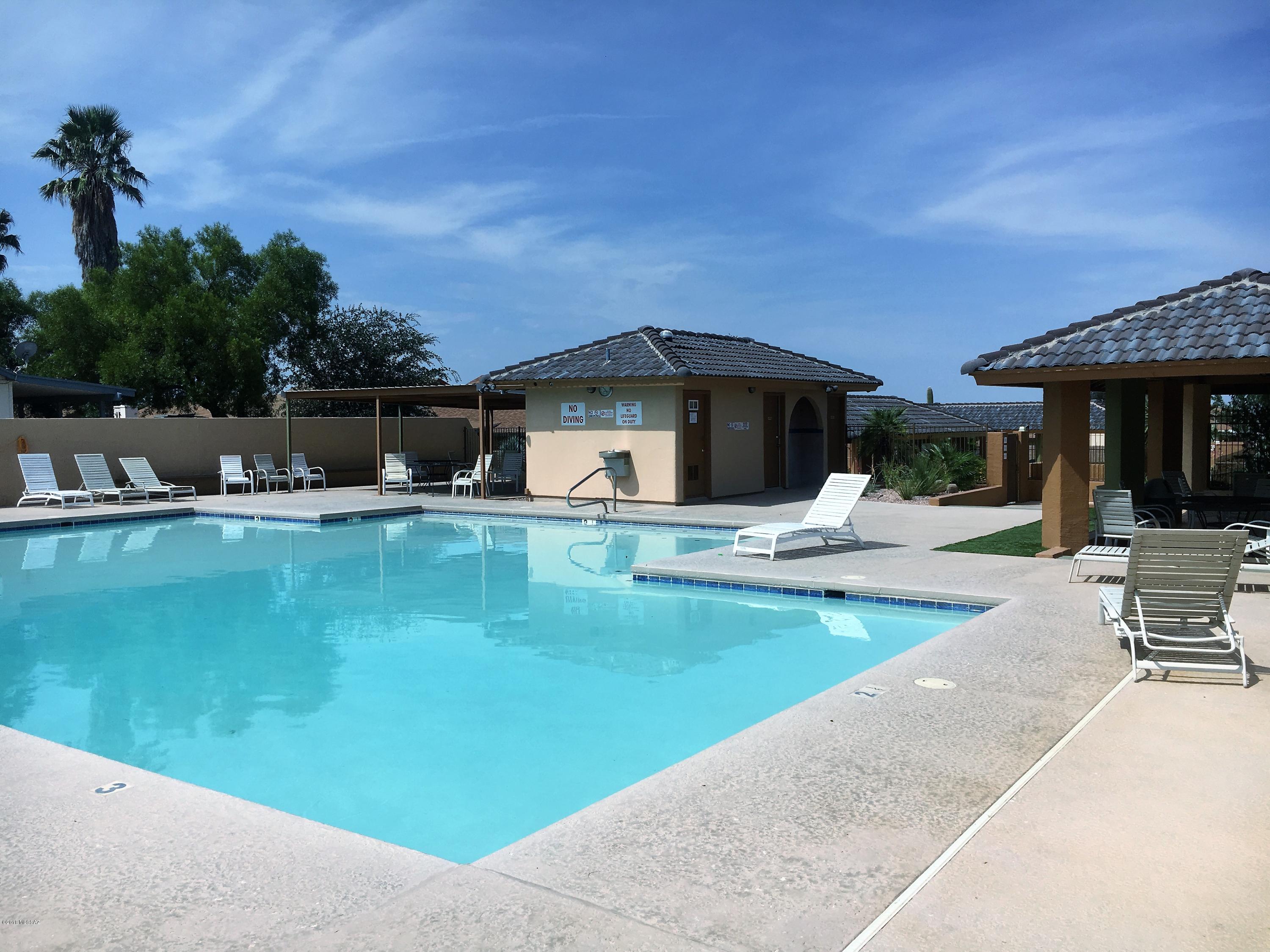 Reddington Hills (1-137) - Residential Lease