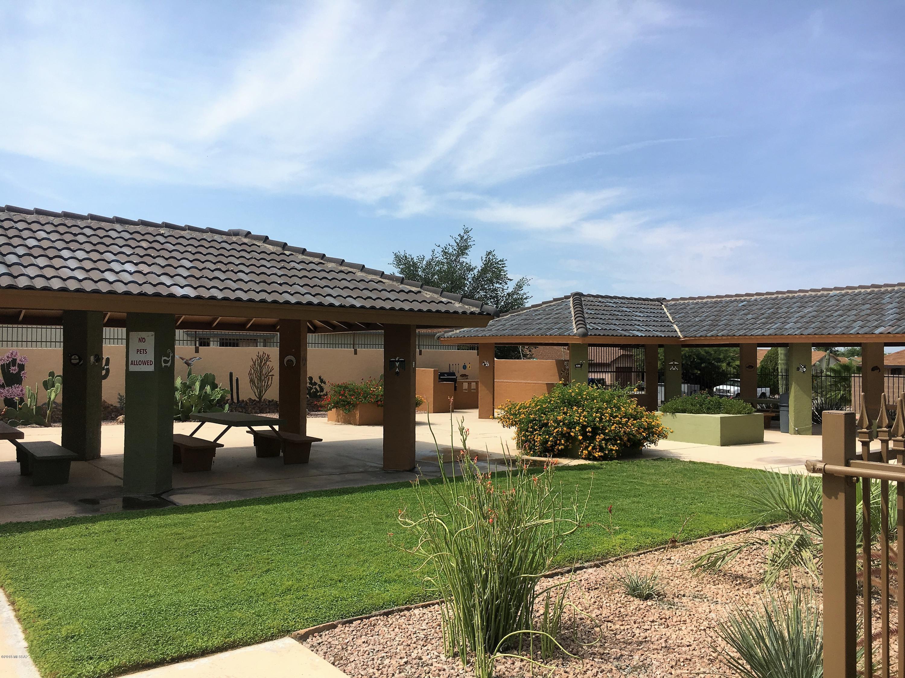 Reddington Hills (1-137) - Residential Lease