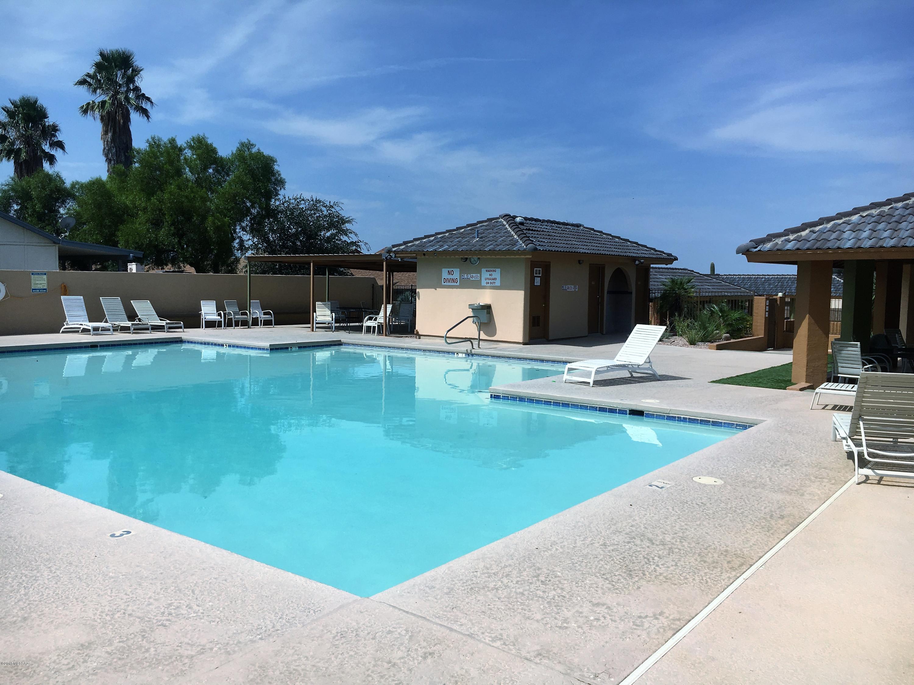 Reddington Hills (1-137) - Residential Lease