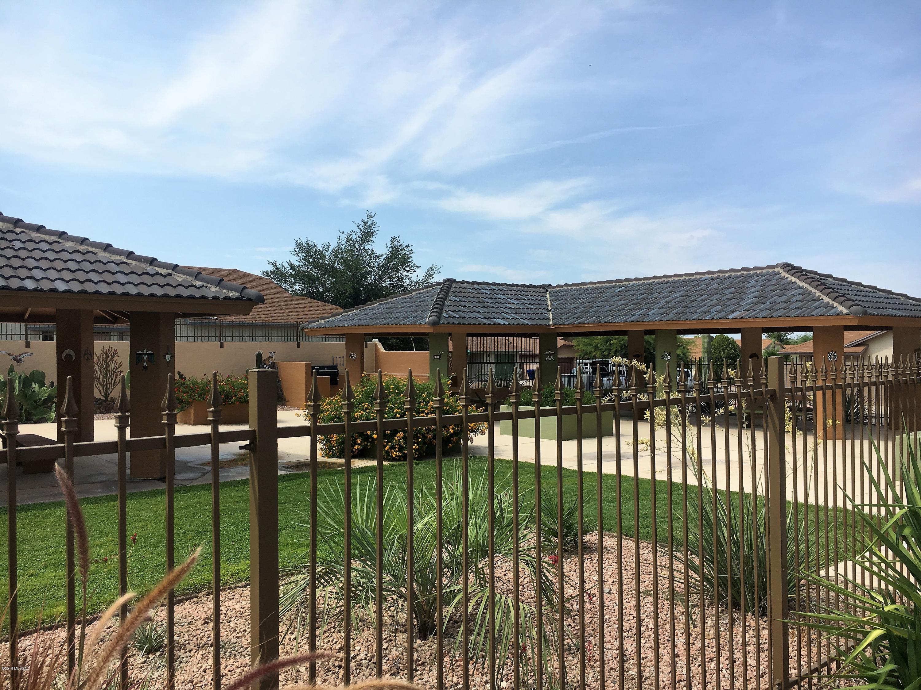 Reddington Hills (1-137) - Residential Lease