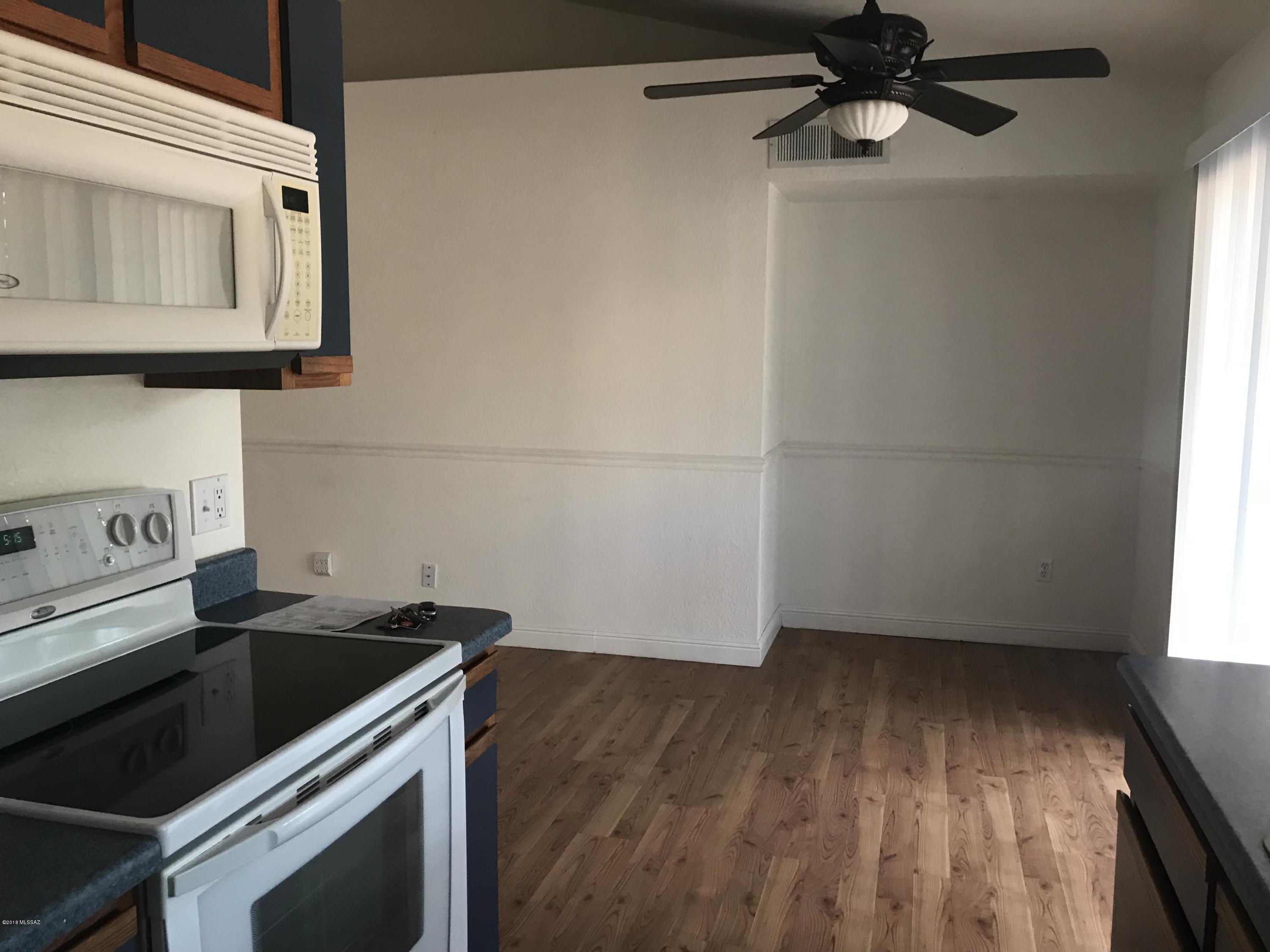 Reddington Hills (1-137) - Residential Lease