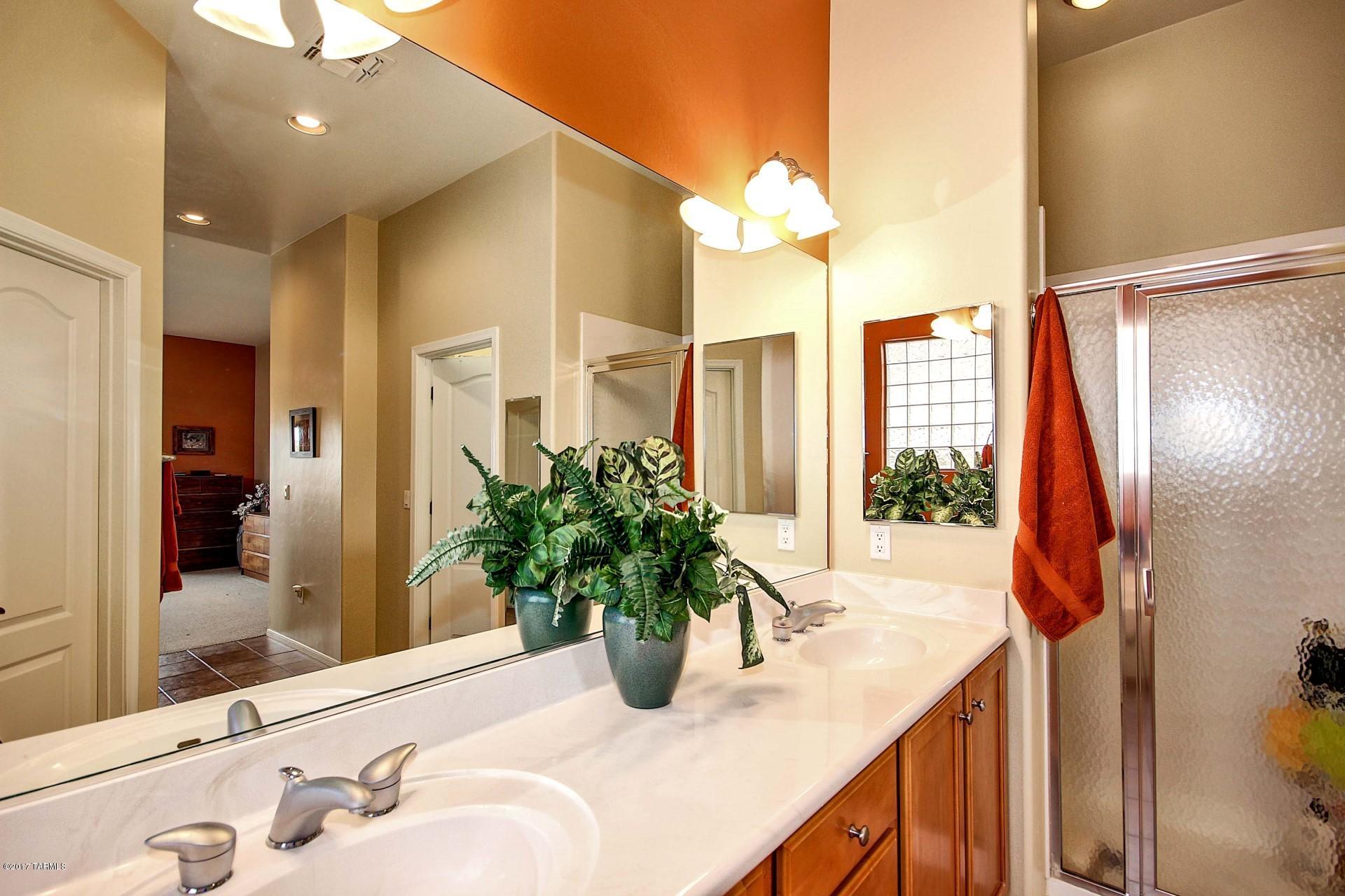 Star Valley Blk. 10 (1-228) - Residential