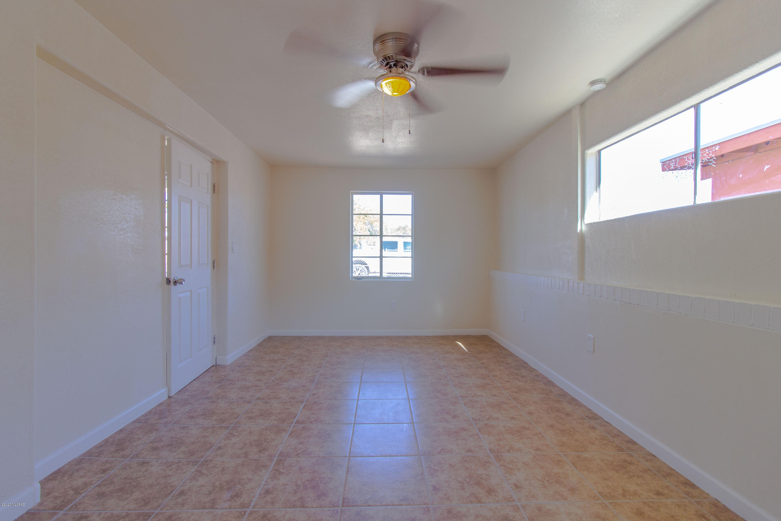 Miracle Mile Manor - Residential Lease