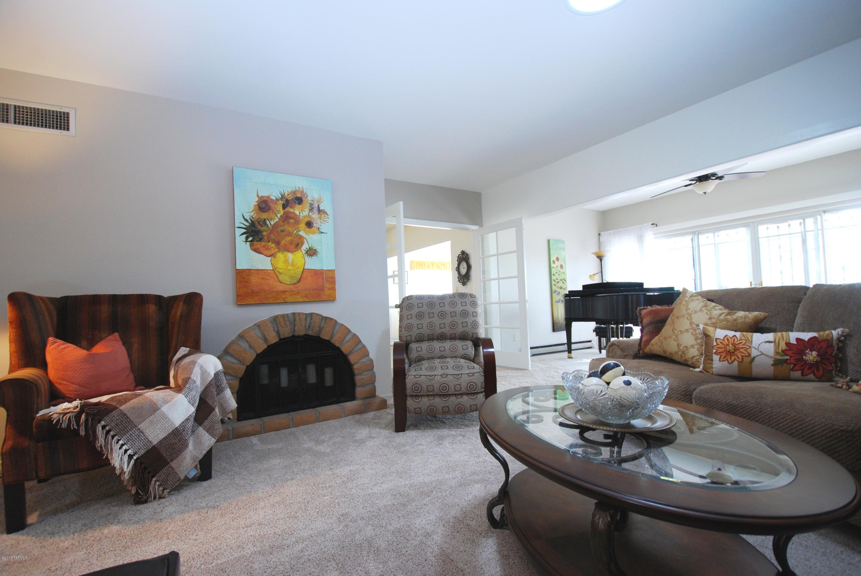 Dorado Country Club Estates - Blk 32 (1-20) - Residential