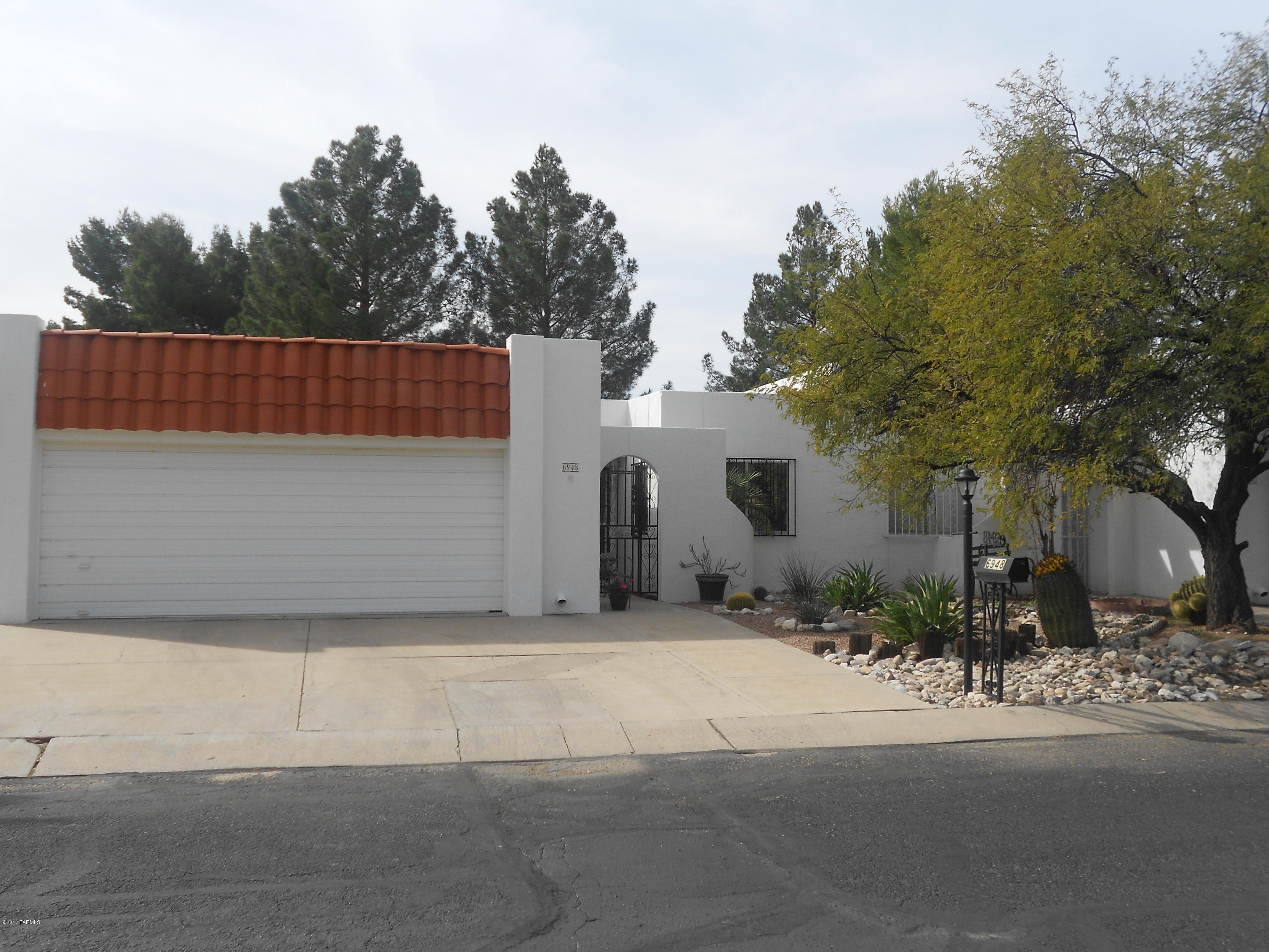 Dorado Country Club Estates - Blk 32 (1-20) - Residential