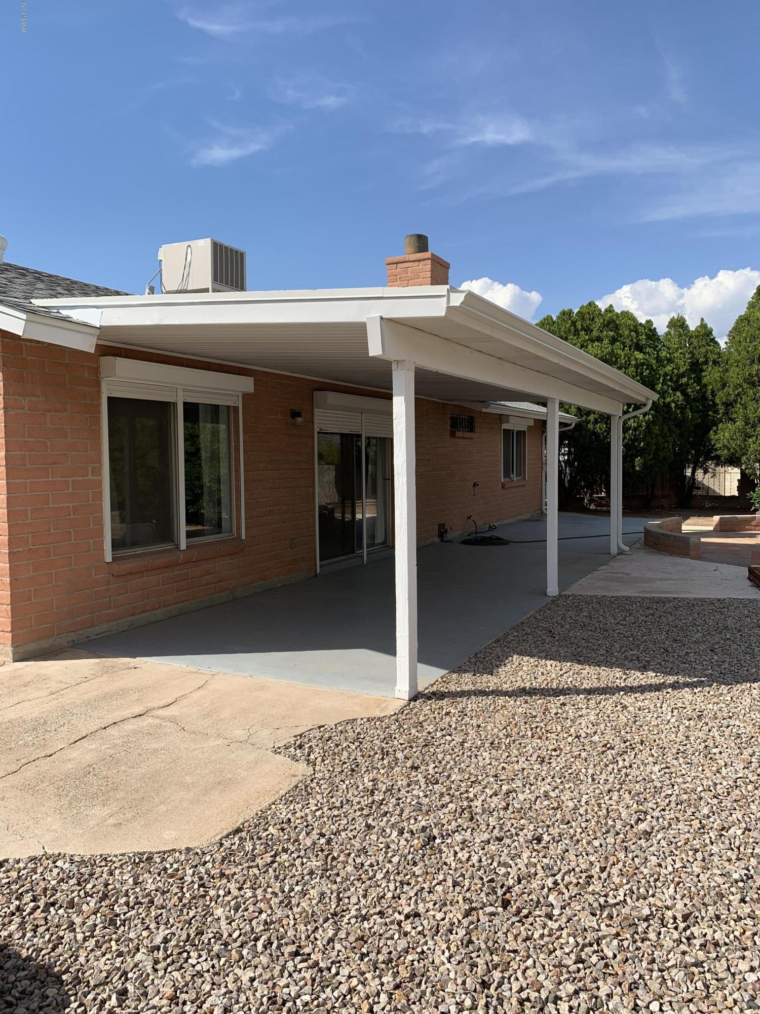 Sutton Place (1-120) - Residential