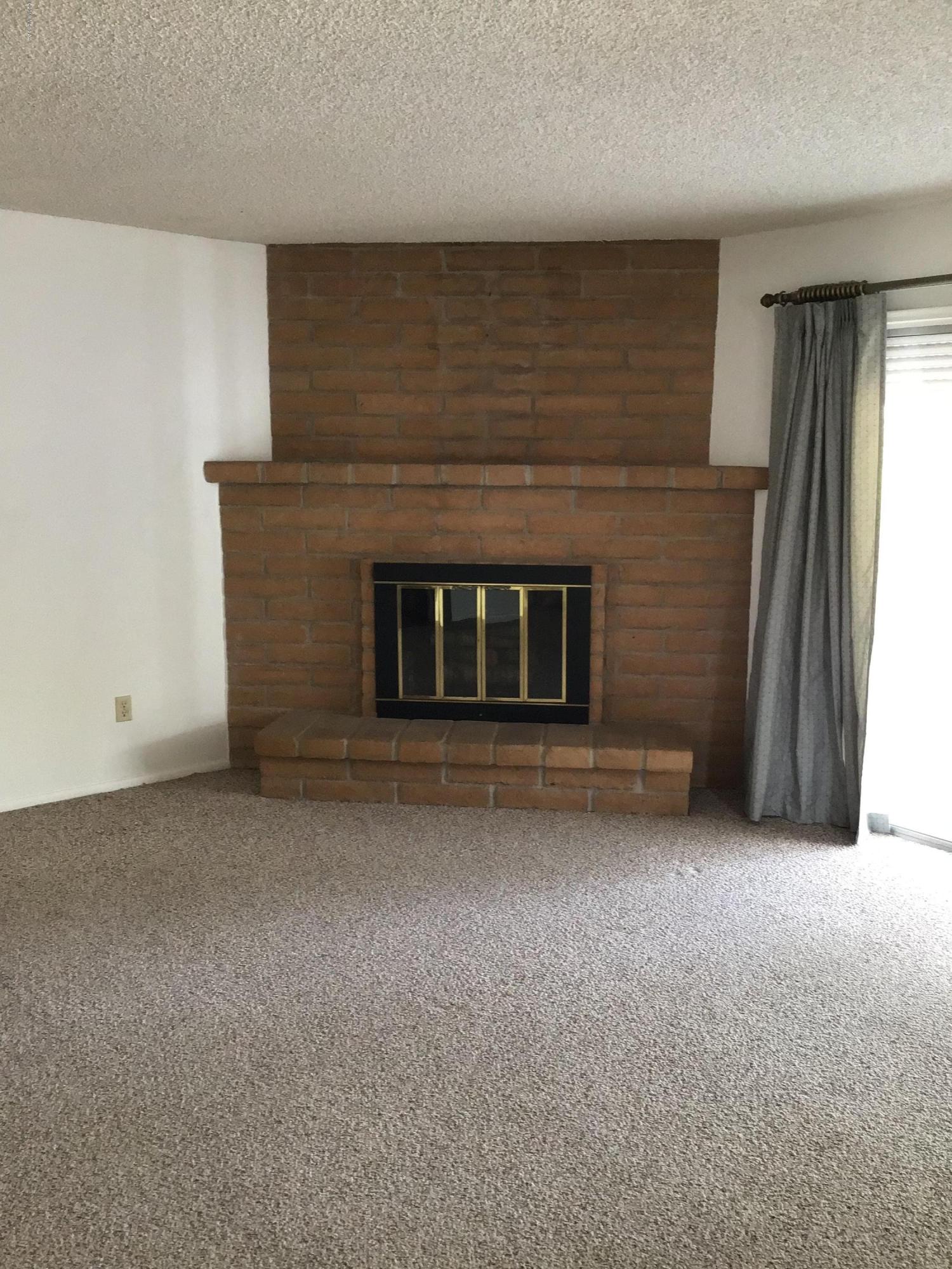 Sutton Place (1-120) - Residential