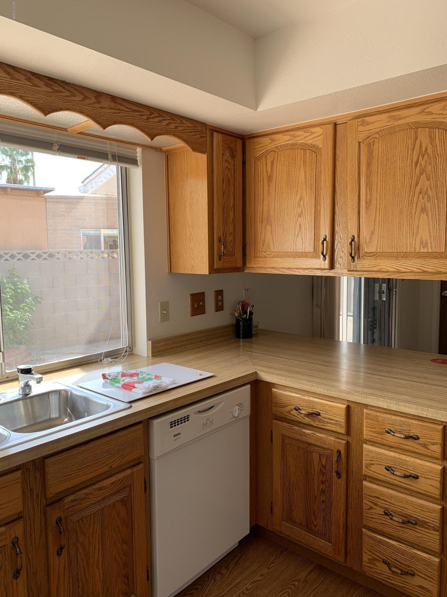 Sutton Place (1-120) - Residential