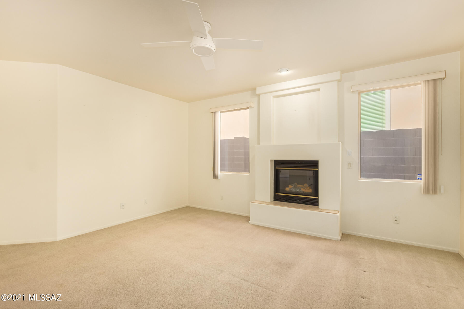 Sabino Mountain (1-290) - Residential