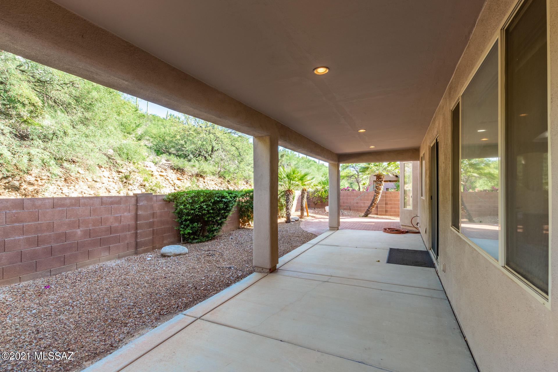 Sabino Mountain (1-290) - Residential