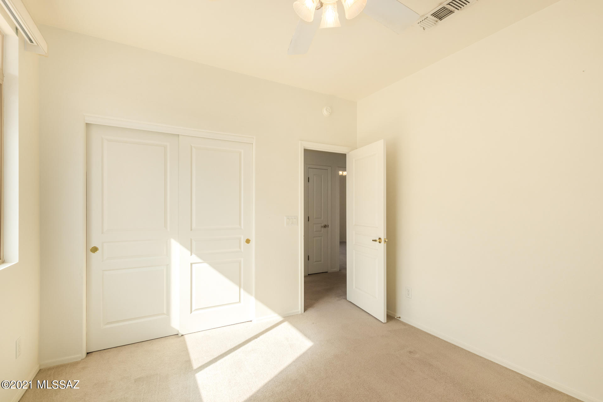 Sabino Mountain (1-290) - Residential
