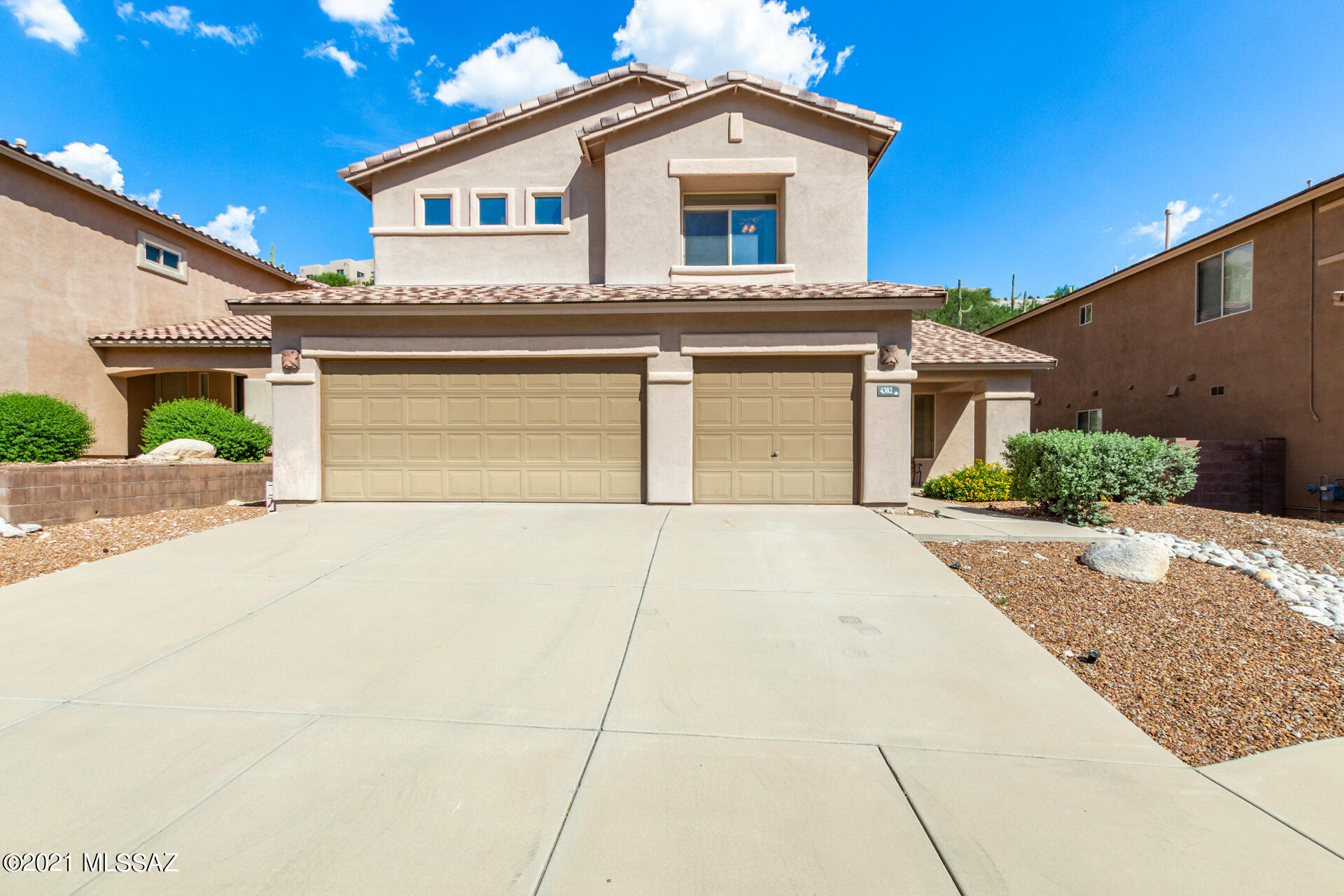 Sabino Mountain (1-290) - Residential
