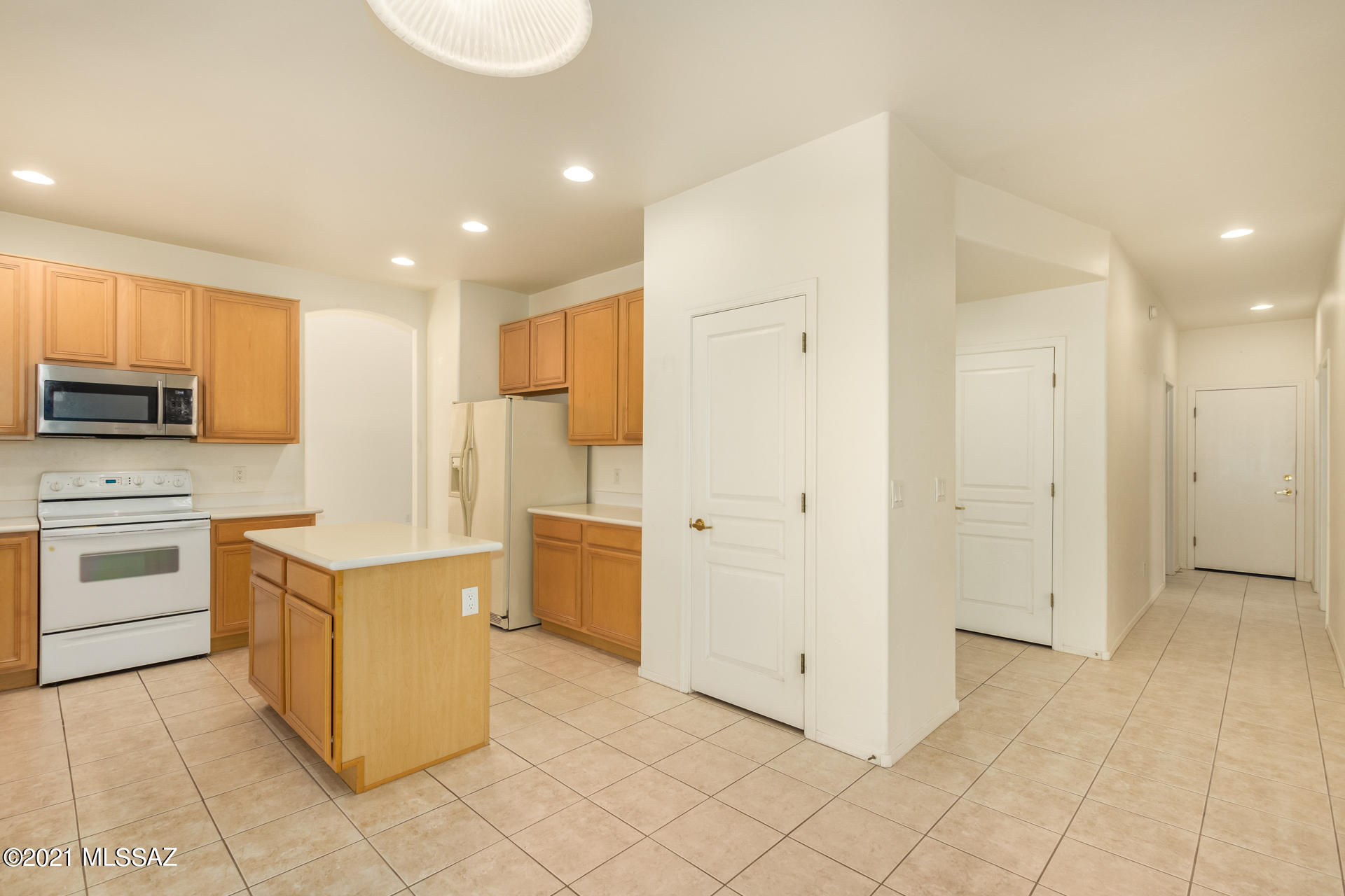 Sabino Mountain (1-290) - Residential