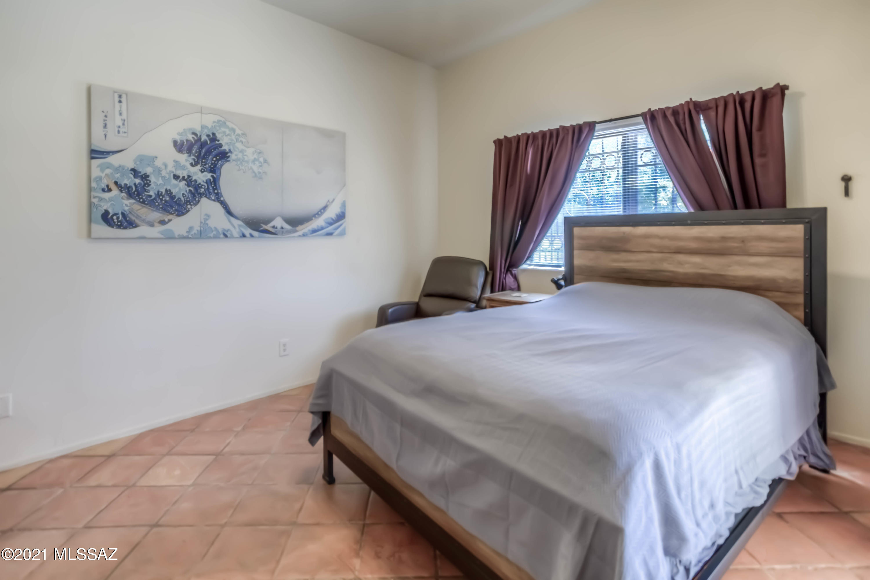 Juniper Ridge(1-12) - Residential
