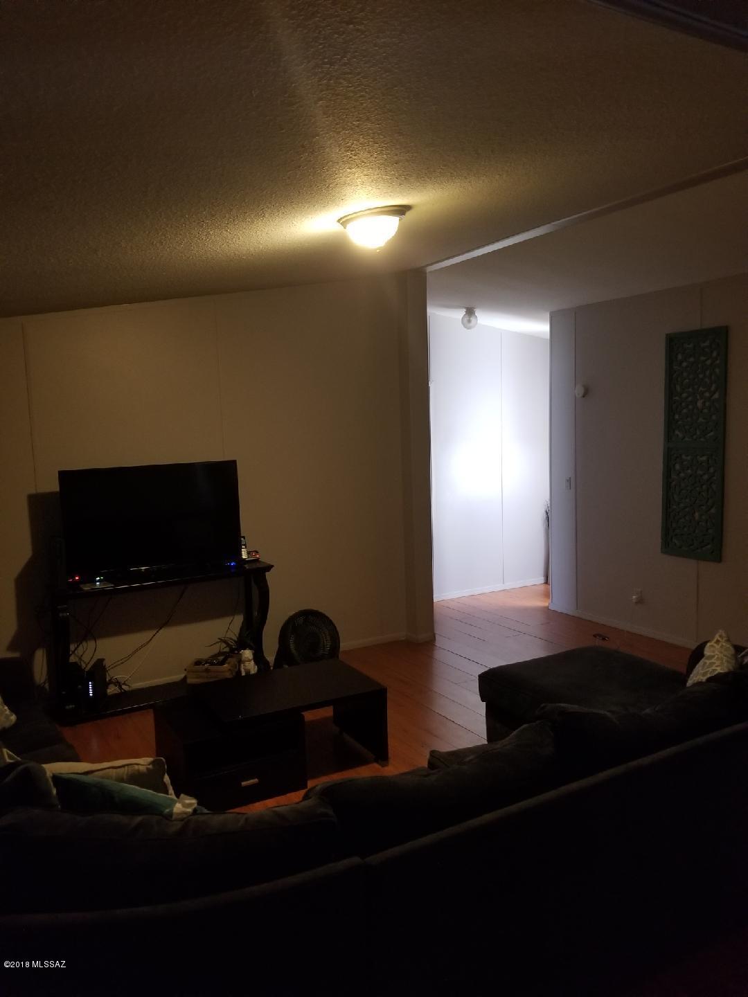 Country Club Terrace (1-108) - Residential