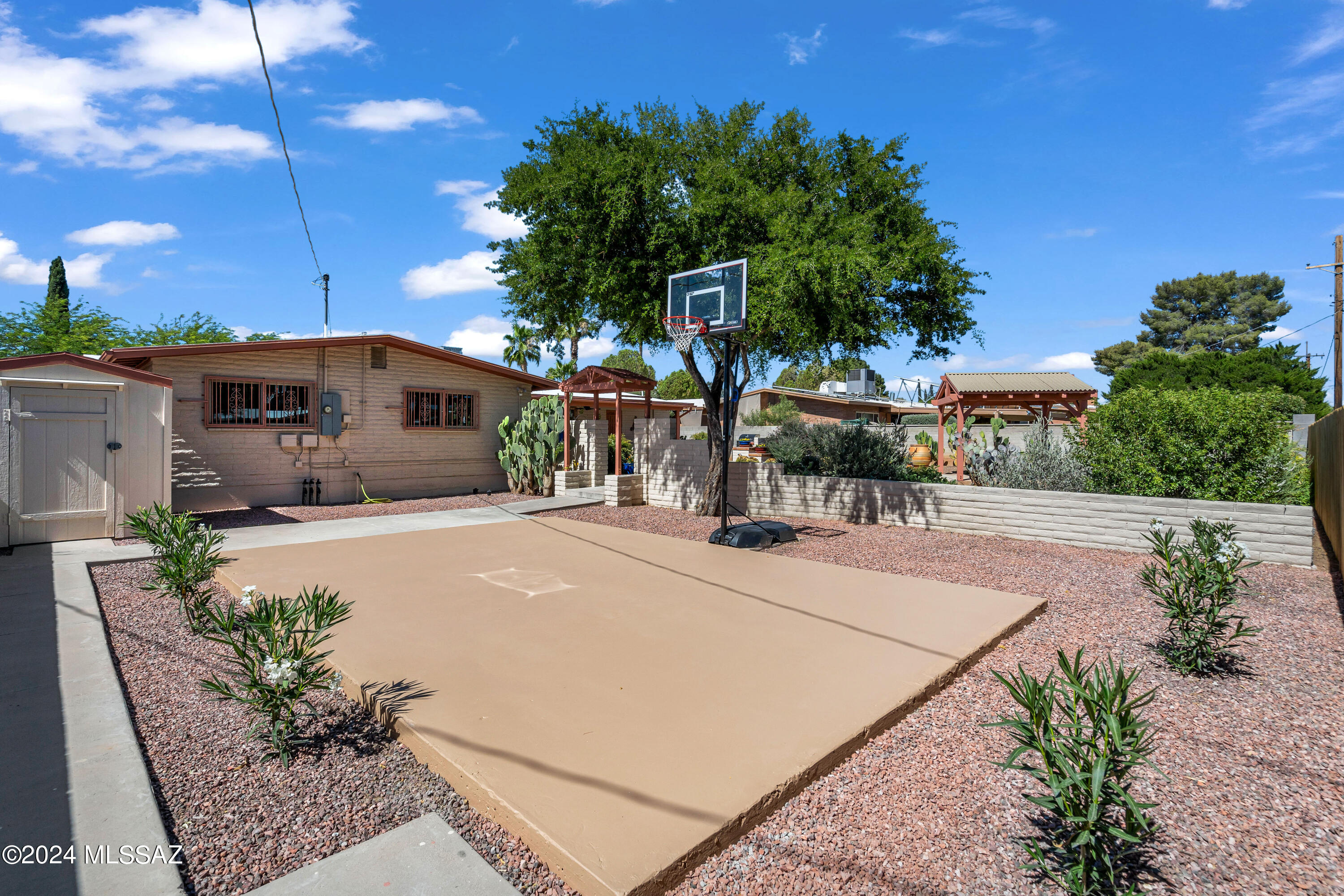 Silver Shadows Estates - Residential