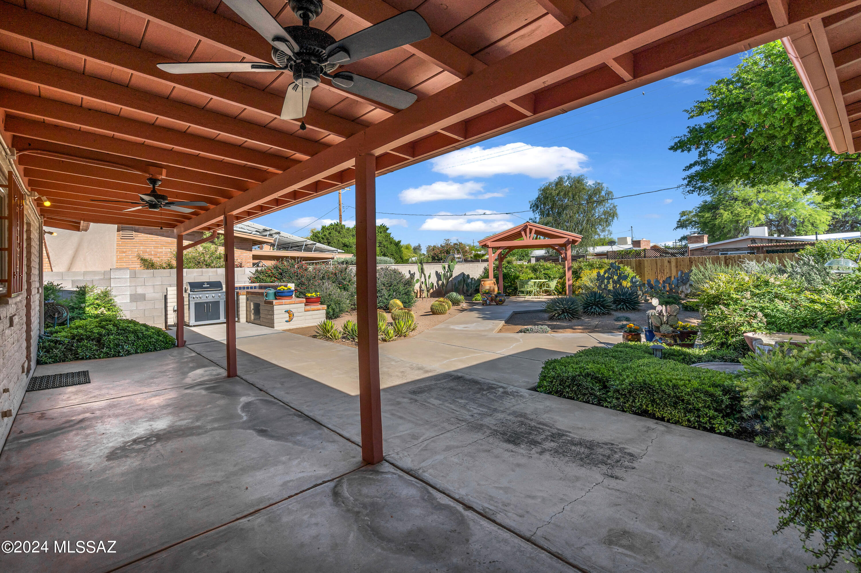 Silver Shadows Estates - Residential